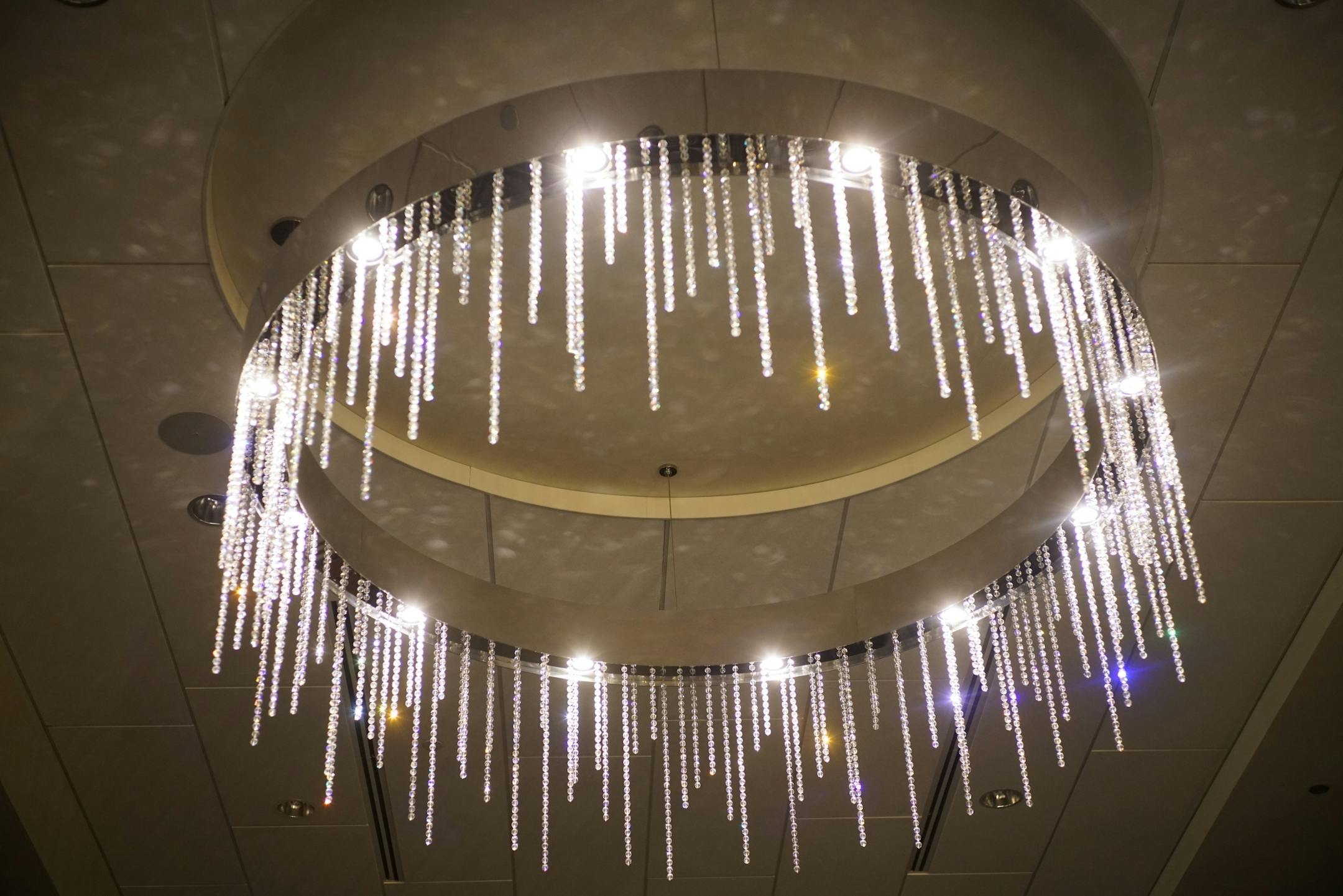 The ballroom has custom chandeliers designed to reflect Minesota's regionalism and the chain's international flair. The InterContinental MSP International Airport Hotel, the first hotel in history to be connected to MSP International Airport, is finally about to open..