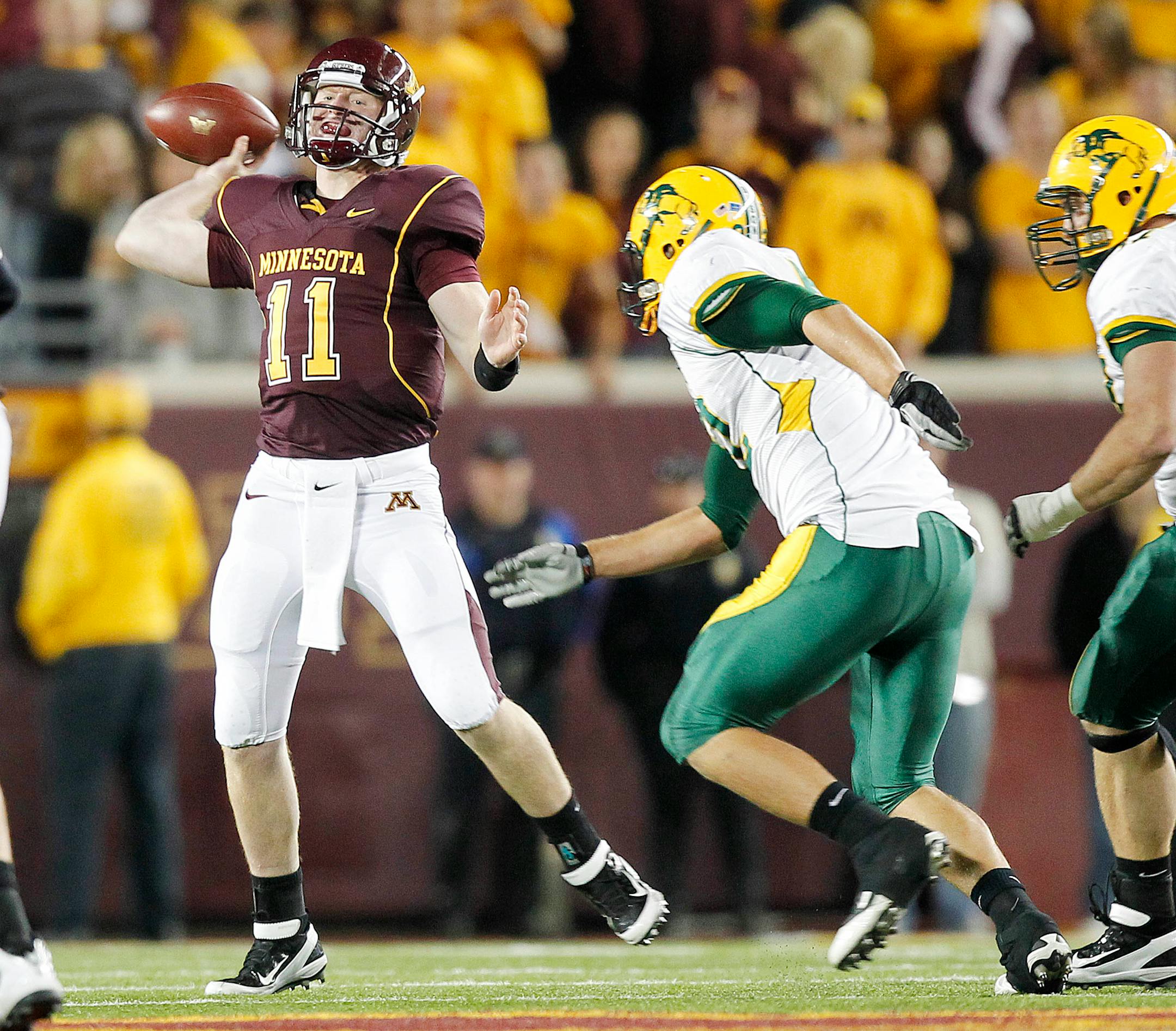 Gophers freshman quarterback Max Shortell