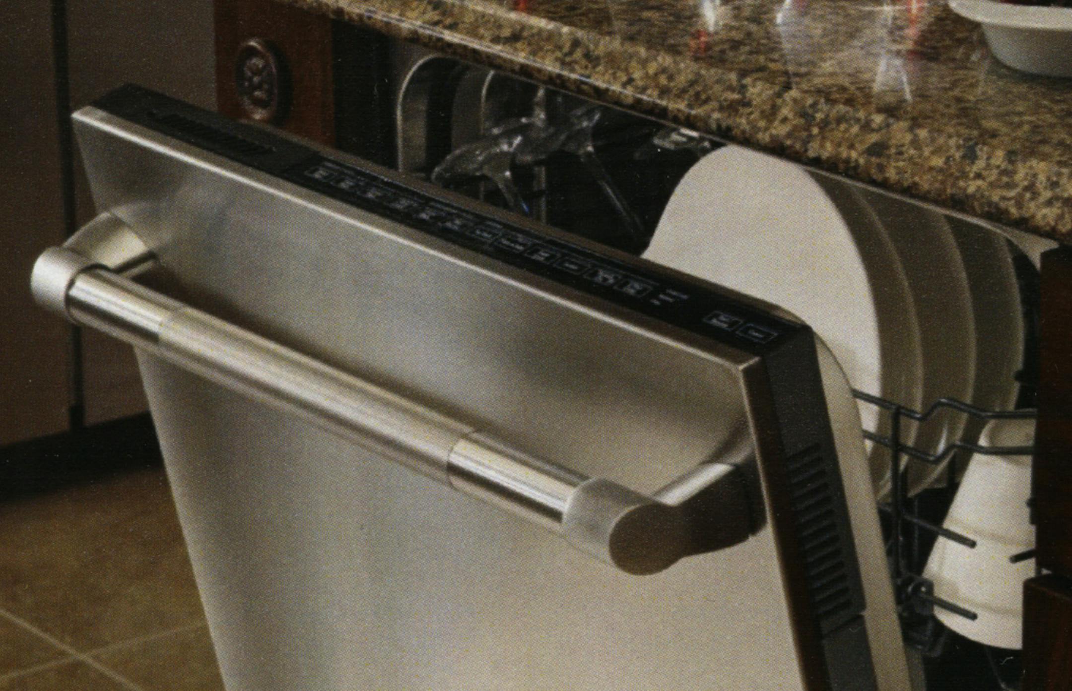 Jenn-Air Trifecta dishwashers ORG XMIT: MIN2014102012383923