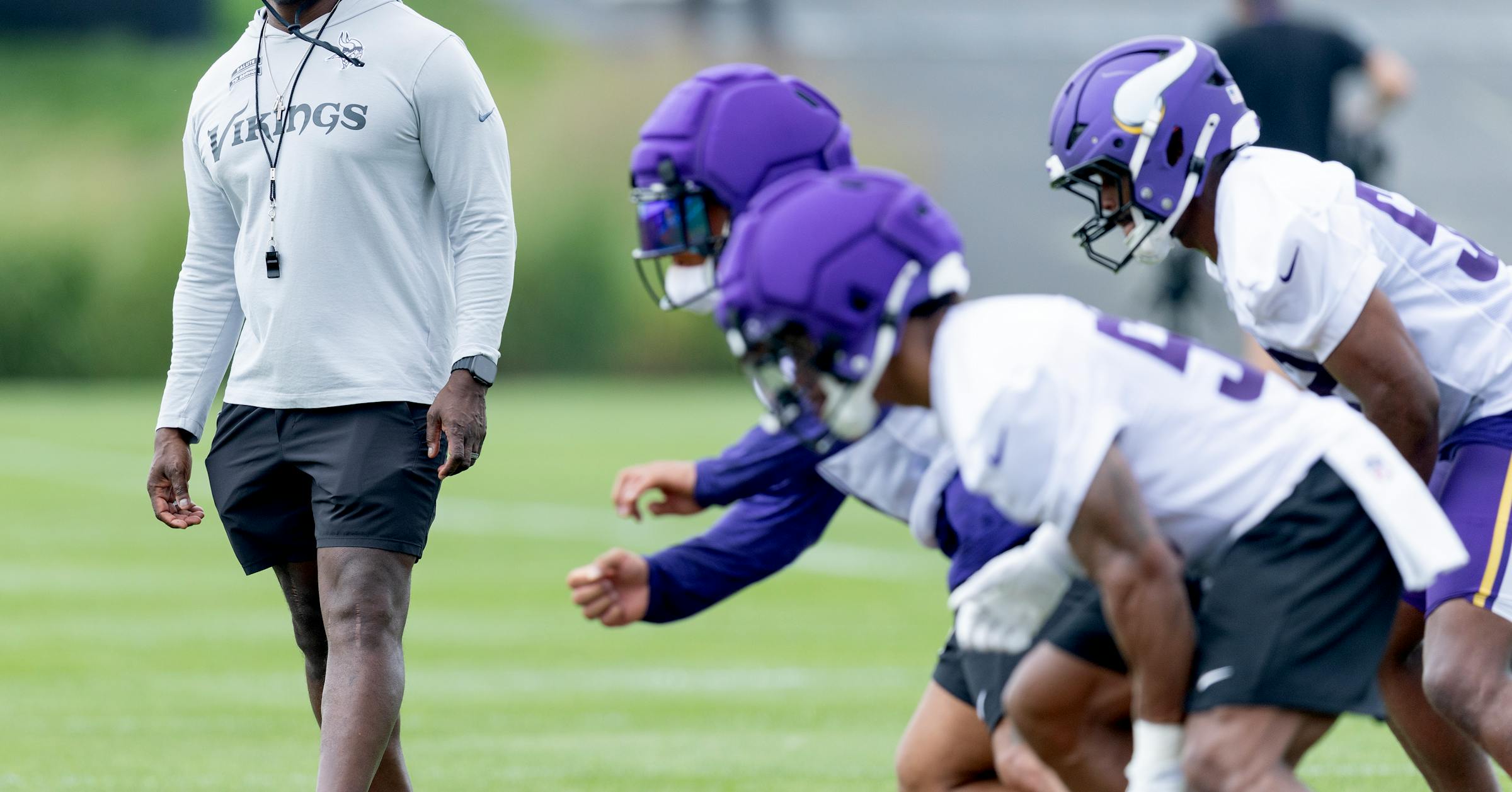 From Vikings QBs to roster battles, here’s what we learned during the first training camp practice - Star Tribune
