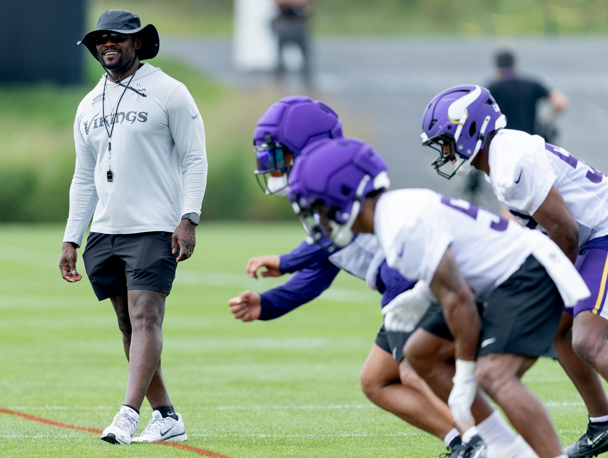 From Vikings QBs to roster battles, here’s what we learned during the first training camp practice - Star Tribune