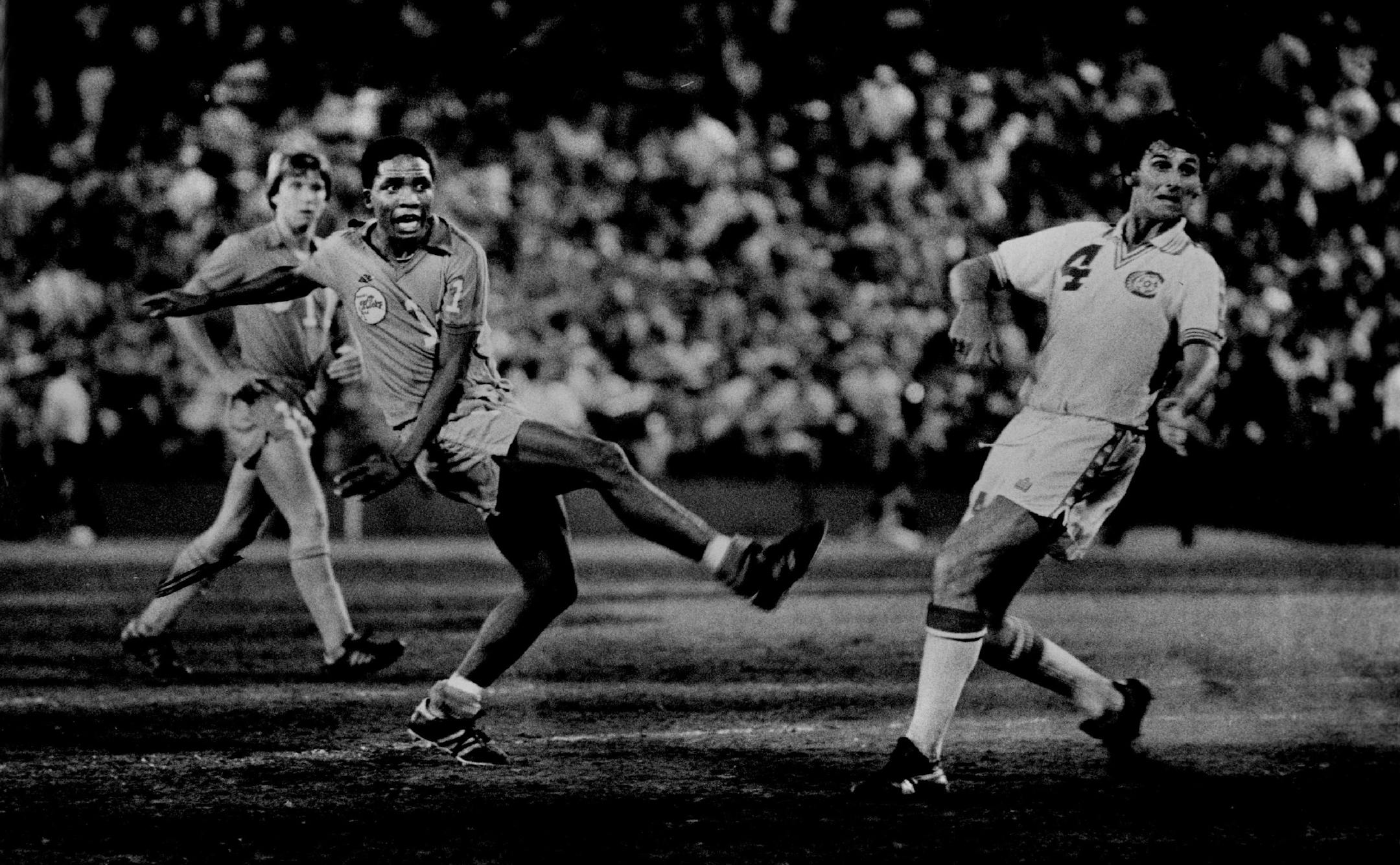 July 4, 1977 NTSOELENGOE, PATRICK (ACE) - SOCCER Tom Sweeney ORG XMIT: MIN2017012718203482