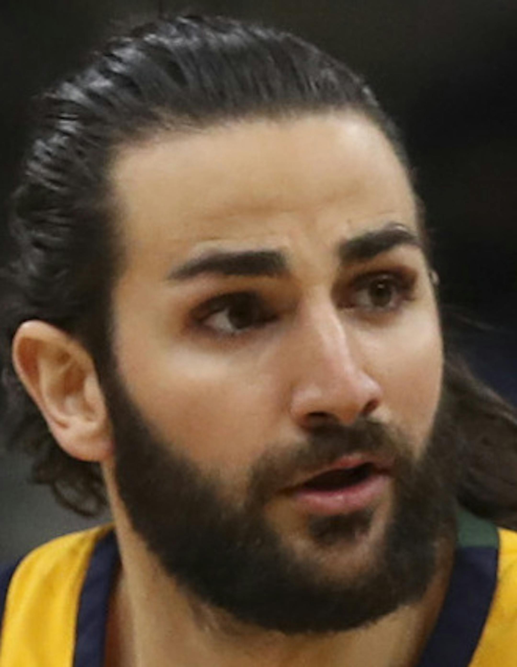 Utah Jazz guard Ricky Rubio (3) drives against Minnesota Timberwolves guard Tyus Jones (1) in the first quarter on Sunday, April 1, 2018 at Target Center in Minneapolis, Minn. (Jeff Wheeler/Minneapolis Star Tribune/TNS)