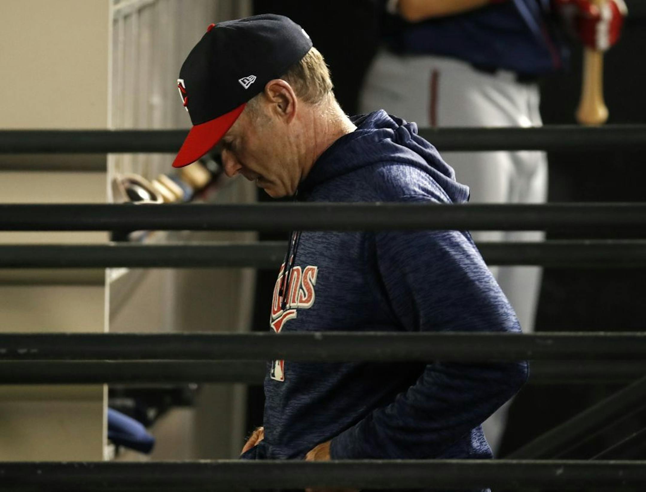 Minnesota Twins manager Paul Molitor leaves the dugout after being ejected during the sixth inning of the team's baseball game against the Chicago White Sox on Wednesday, June 27, 2018, in Chicago.