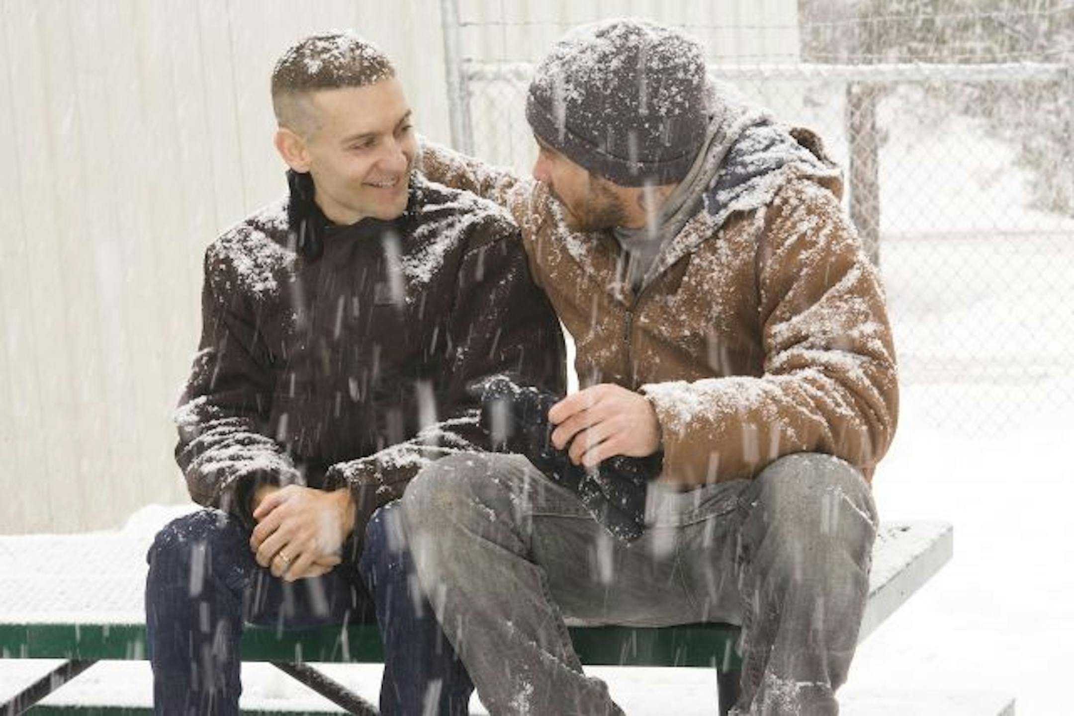 Tobey Maguire and Jake Gyllenhaal in "Brothers"