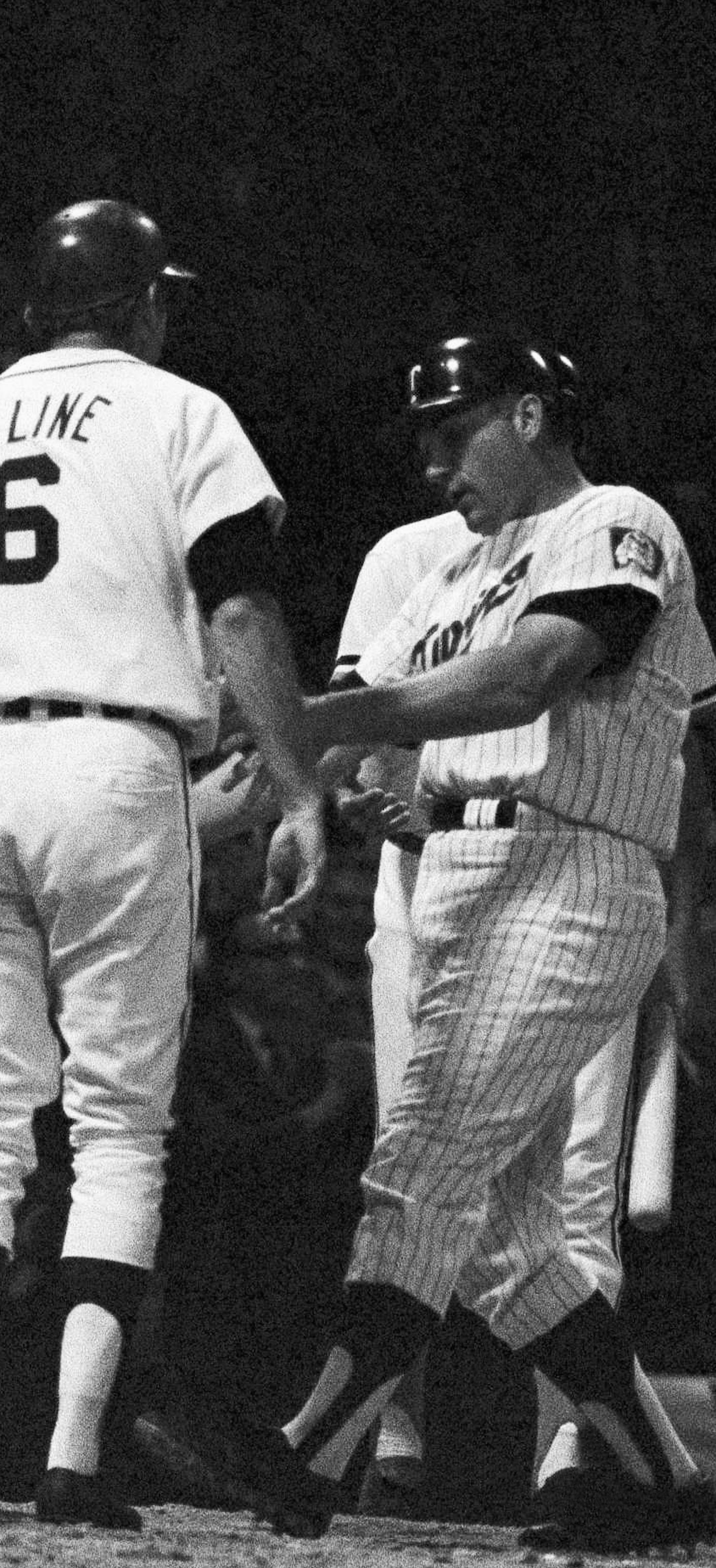 American League first baseman Harmon crosses plate as he scores his sixth inning home run in All-Star game on Tuesday, July 14, 1971 in Detroit. Detroit Tigers Al Kaline, left, was on base with a single when Killebrewís home run landed in the left field seats. The hit produced the winning run as the American League won 6-4. (AP Photo) ORG XMIT: APHS208441