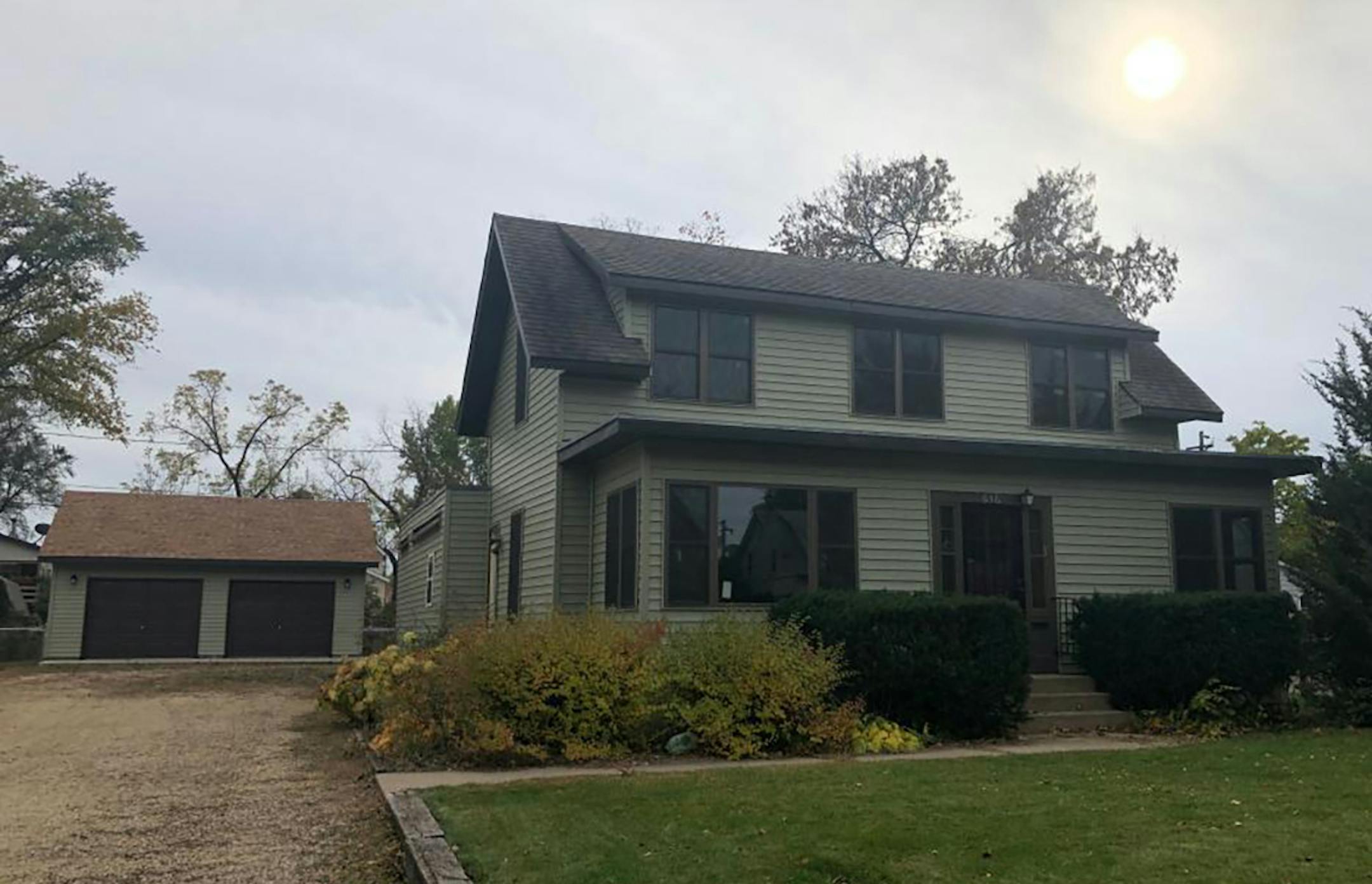 Anoka
Built in 1937, this four-bedroom, two-bath house has 1,866 square feet and features three bedrooms and a second kitchen on the upper level, hardwood floors, four-season porch, full partially-finished basement with two storage rooms, patio, fenced yard, attached and two-car detached garages. Listed by Douglas Thurston, Realty Group Inc., 763-432-7640.