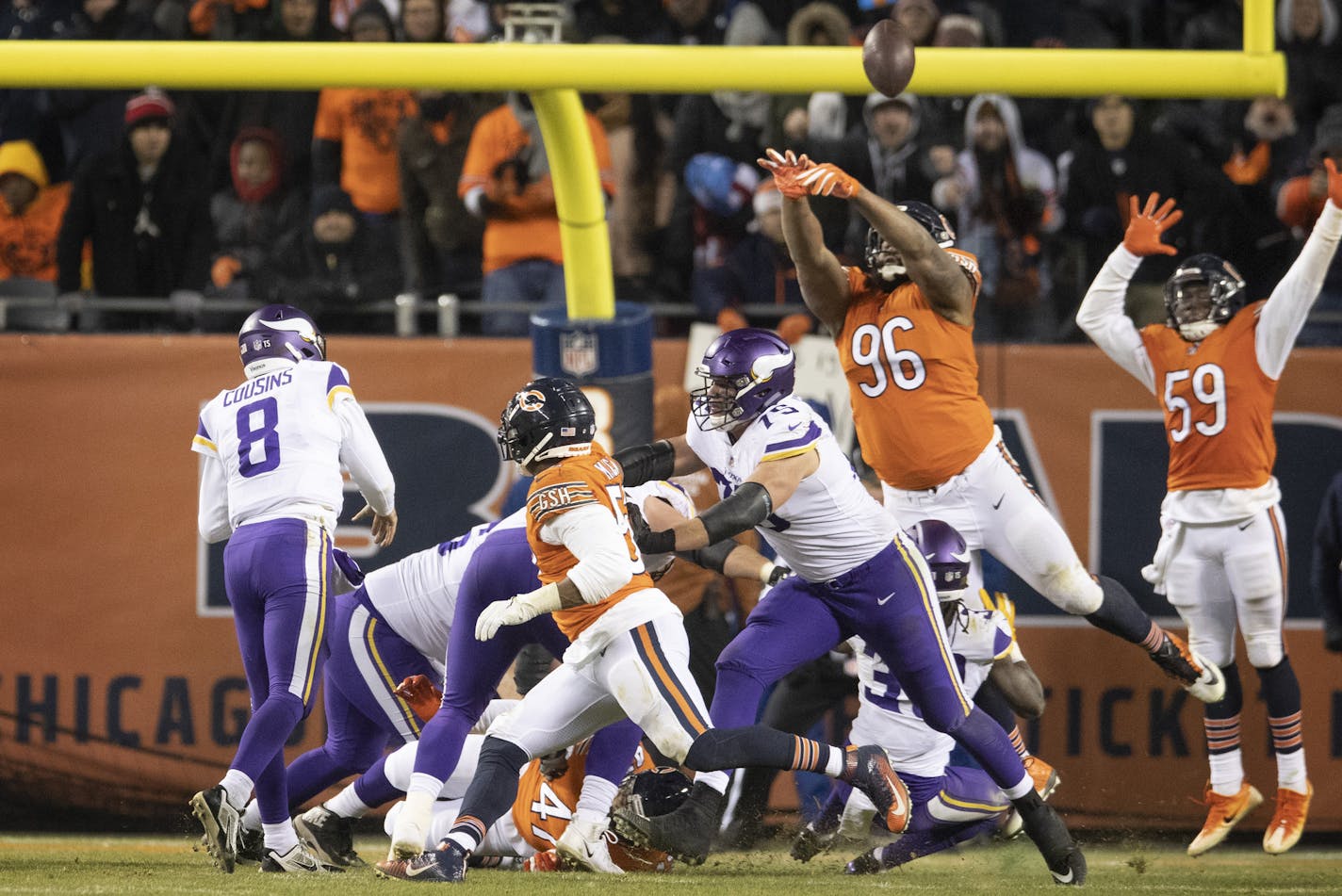 Chicago Bears defensive end Akiem Hicks (96) blocked a pass for a two point conversion thrown by Minnesota Vikings quarterback Kirk Cousins (8) late in the forth quarter at Soldier Field Sunday November 18, 2018 in Chicago IL.] The Chicago Bears hosted the Minnesota Vikings at Soldier Field . Jerry Holt &#xef; Jerry.holt@startribune.com