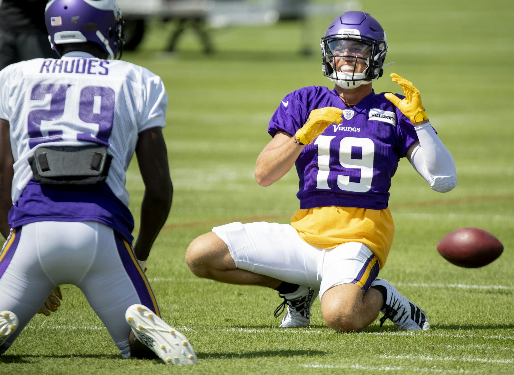 Xavier Rhodes (29) broke up a pass intended for Adam Thielen (19).