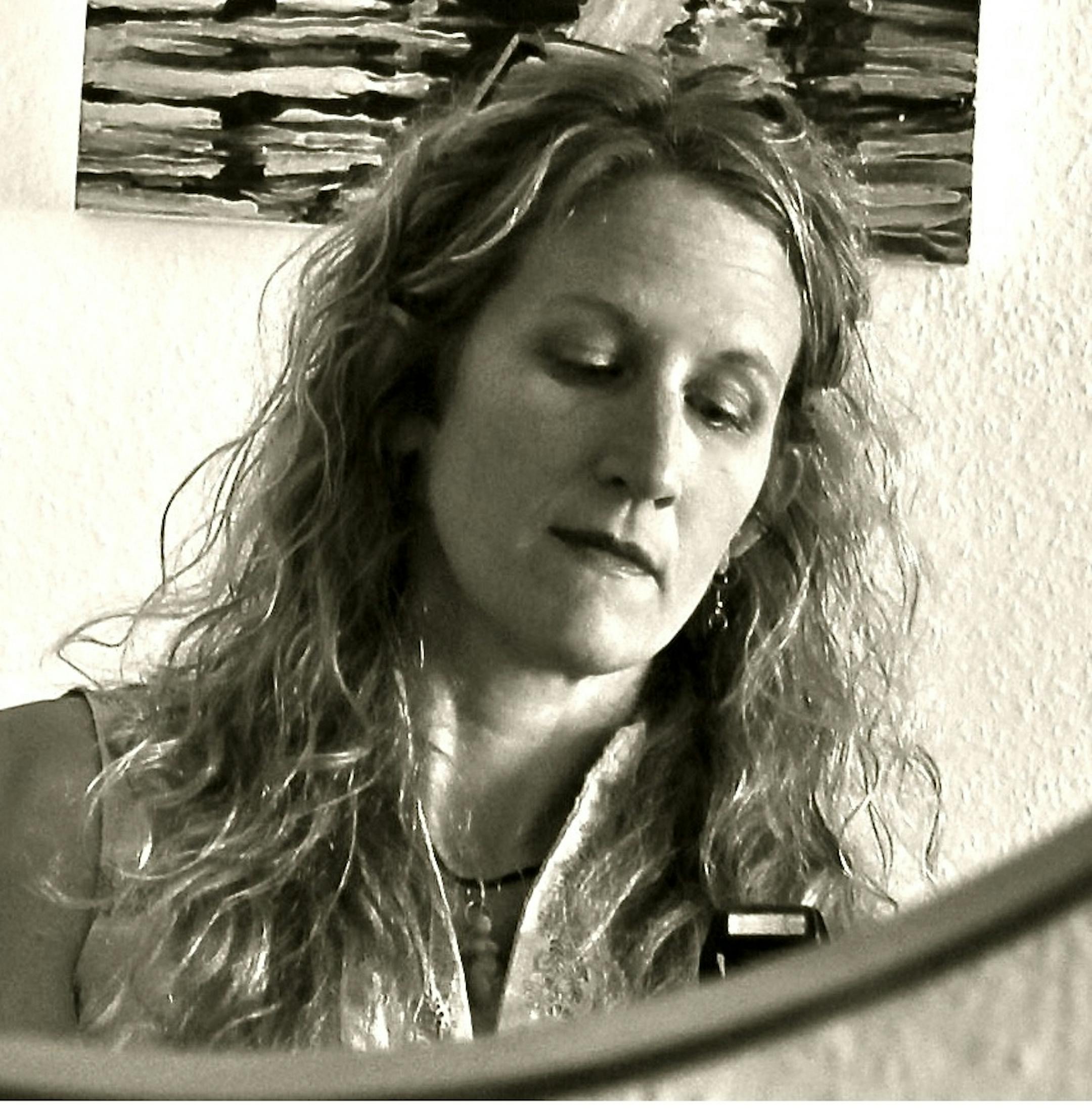 Sarah Fox