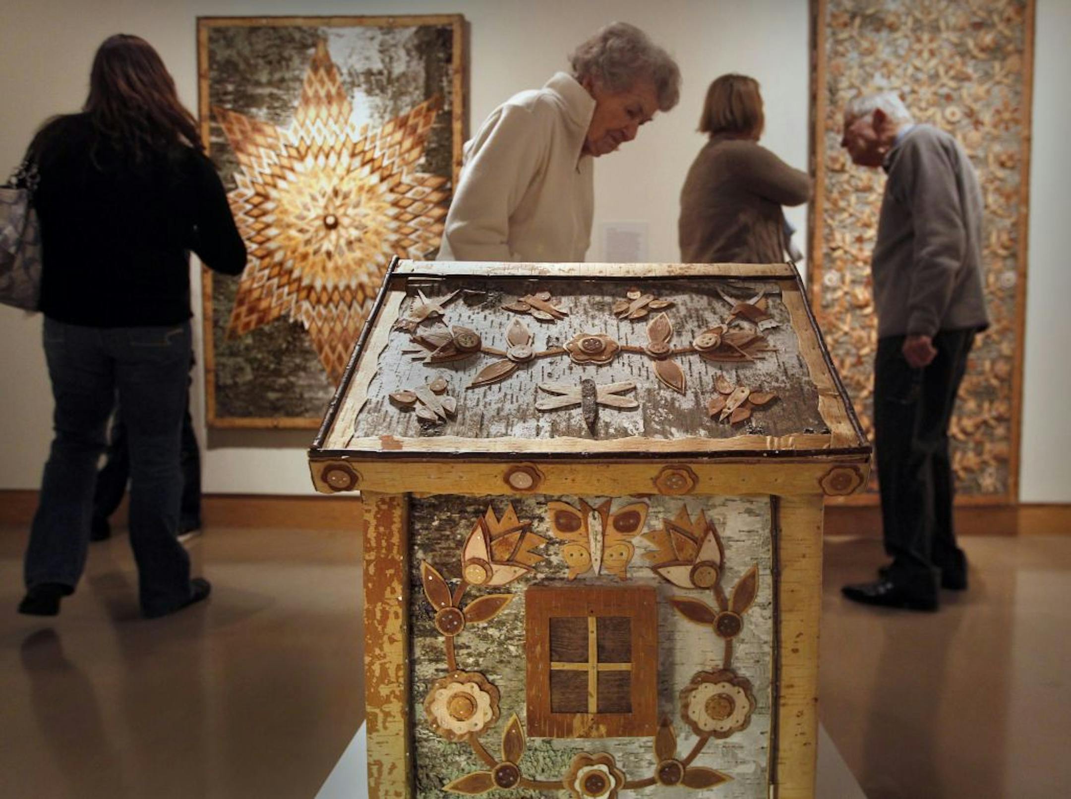 Pat Kruse used birch bark for his "gingerbread house."
