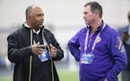 Bengals coach Marvin Lewis, left, and Vikings coach Mike Zimmer, chat with each other during NFL Pro Day at the University of Kentucky in 2015.