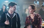 Supergirl -- "Schott Through the Heart" -- Image Number: SPG314b_0286.jpg -- Pictured (L-R): Jeremy Jordan as Winn and Laurie Metcalf as Mary McGowan 