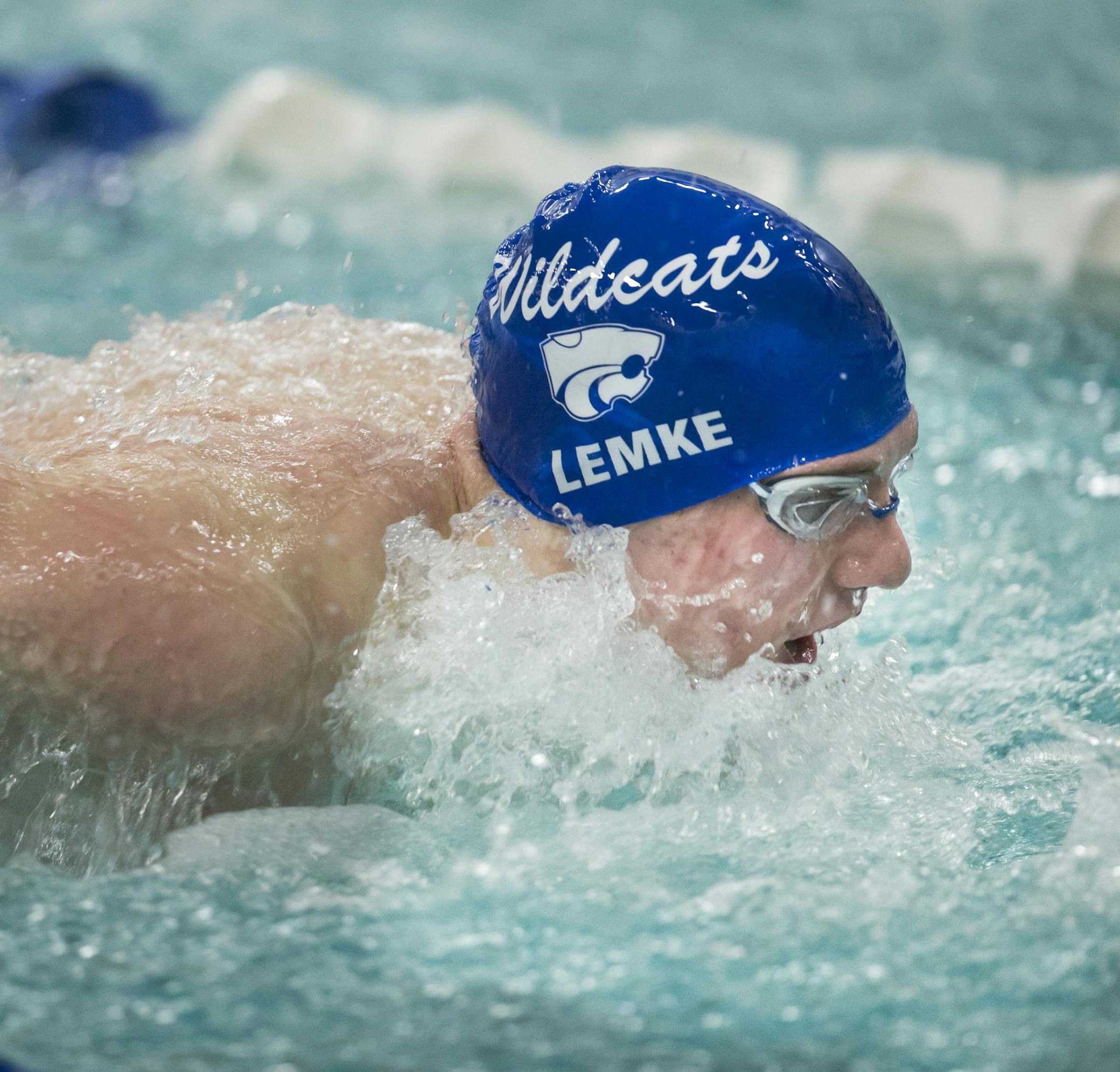 Parker Lemke swam in the 100 yard Butterfly during a meet against Prior Lake on Tuesday, January 26, 2016 in Eagan, Minn. ] RENEE JONES SCHNEIDER • reneejones@startribune.com