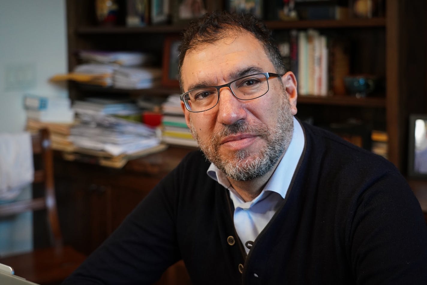 Andy Slavitt, former Obama health care head who now influence public opinion and public policy for fighting COVID-19, was photographed inside his home.