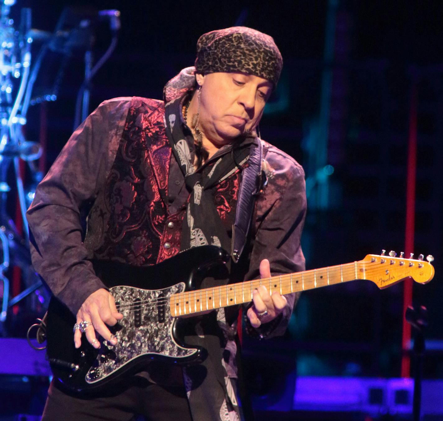 Steven Van Zandt plays Burnsville's Ames Center on Friday.