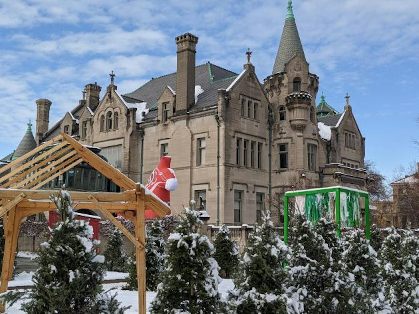 American Swedish Institute's outdoor "Nordic Story Trail" and the Turnblad Mansion in the background as part of "An extra/ordinary Holiday in Extraordinary Times." Photo courtesy ASI.