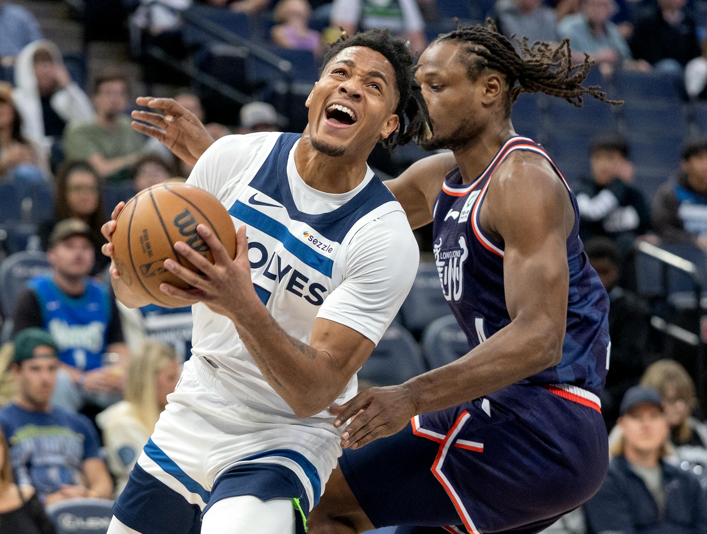 Timberwolves reserves blow out Chinese pro team