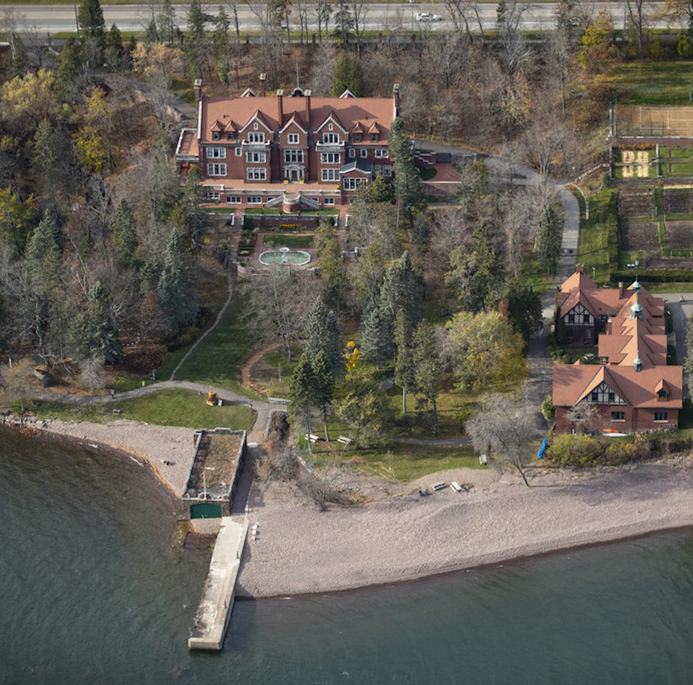 The Glensheen mansion could be seen from an airplane on Wednesday October 30, 2019.]
ALEX KORMANN &#x2022; alex.kormann@startribune.com