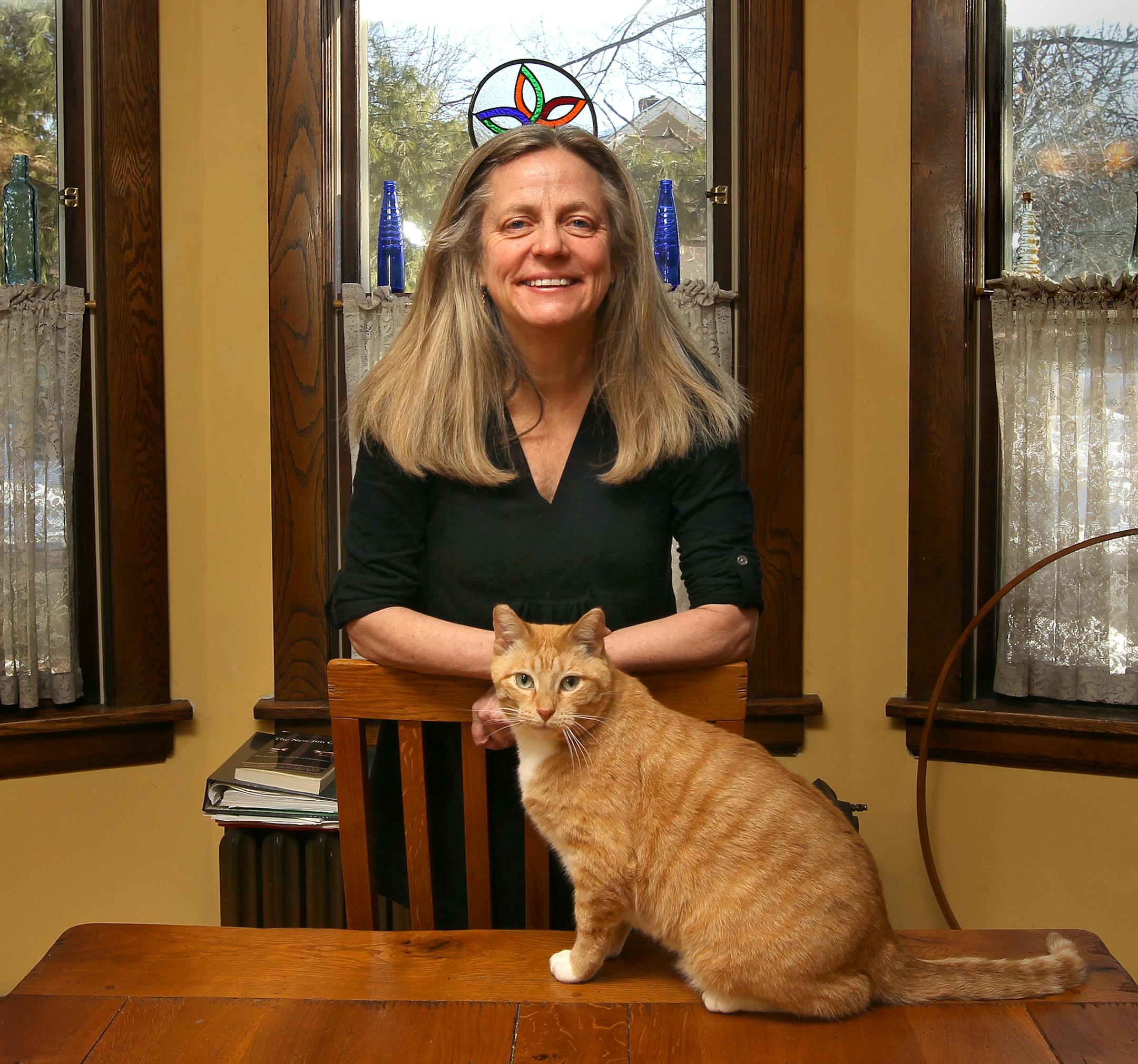 Michelle Hensley, of Ten Thousand Things, in her home with Charlie the cat. [ STAR TRIBUNE/TOM WALLACE Assignments #20027963A March 19, 2013 SLUG 930857 SMALL032413 EXTRA INFORMATION Walking Shadow is rehearsing “Gross Indecency: The Three Trials of Oscar Wilde.” Amy Rummenie is directing. Craig Johnson is the actor playing Wilde. Casey Hoekstra is Lord Alfred Douglas (“Bosie”). Many a best-of Twin Cities theater list featured, or was dominated by, small, nimble compa