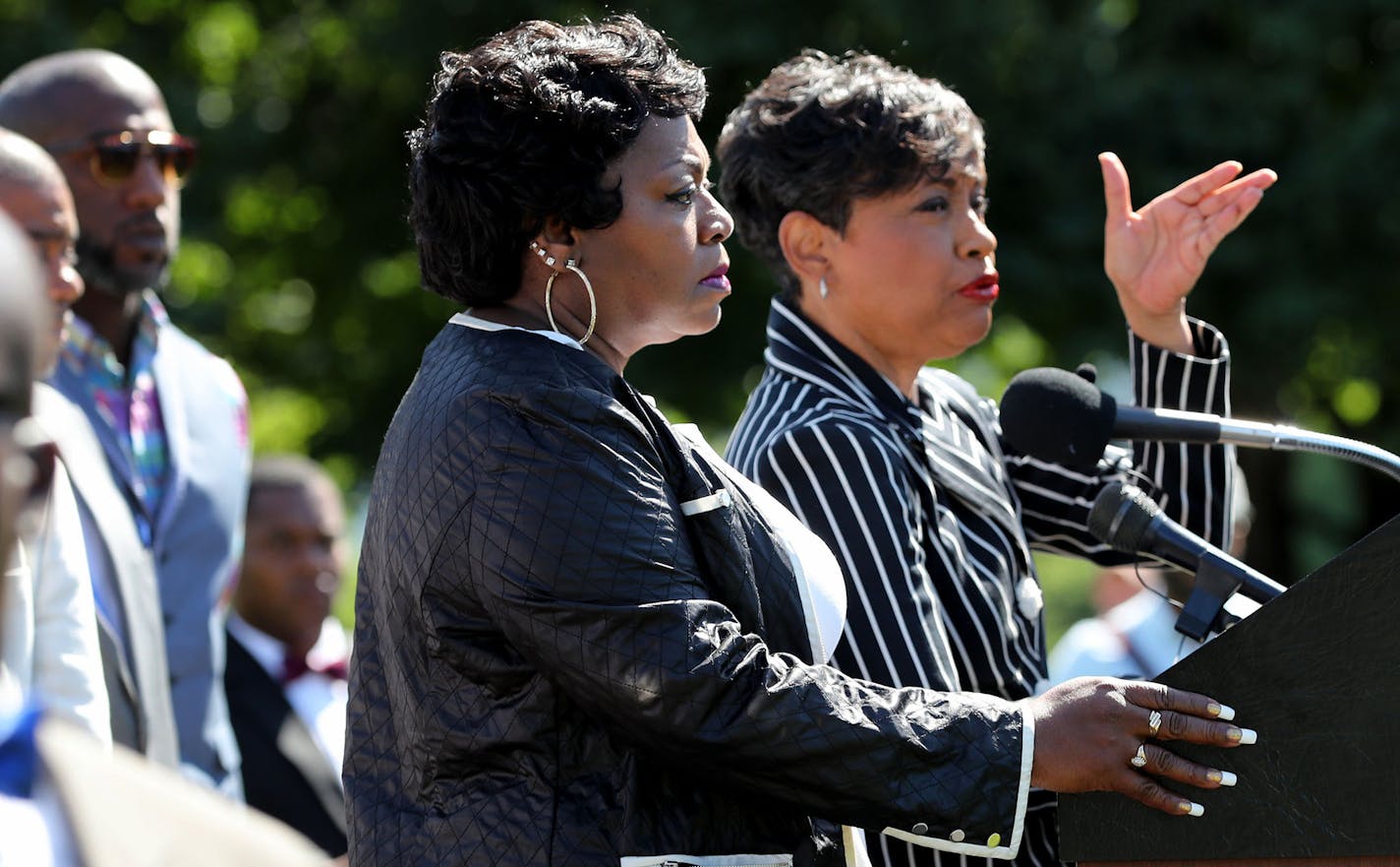 Valerie Castile, the mother of Philando Castile, middle along with the family lawyer, Judge Glenda Hatchett, ,right, announced that funeral services for Philando will be Thursday, at 12 noon at the St. Paul Cathedral during a press conference at the Capitol grounds lower mall Tuesday, July 12, 2016, in St. Paul, MN.](DAVID JOLES/STARTRIBUNE)djoles@startribune Valerie Castile, the mother of Philando Castile, along with the family lawyer, Judge Glenda Hatchett, held a press conference and announce