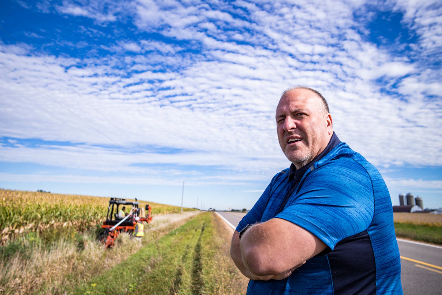 Randy Lehs heads up the "Connect Up Carver" initiative which is bringing broadband internet to rural areas in Carver County, Minn., on Wednesday, Sept. 21, 2022. Carver County's "Connect Up Carver" initiative is seeking to connect rural areas to broadband internet. More than 2,000 locations, primarily on the county's western side, stand to benefit. ] RICHARD TSONG-TAATARII • richard.tsong-taatarii@startribune.com