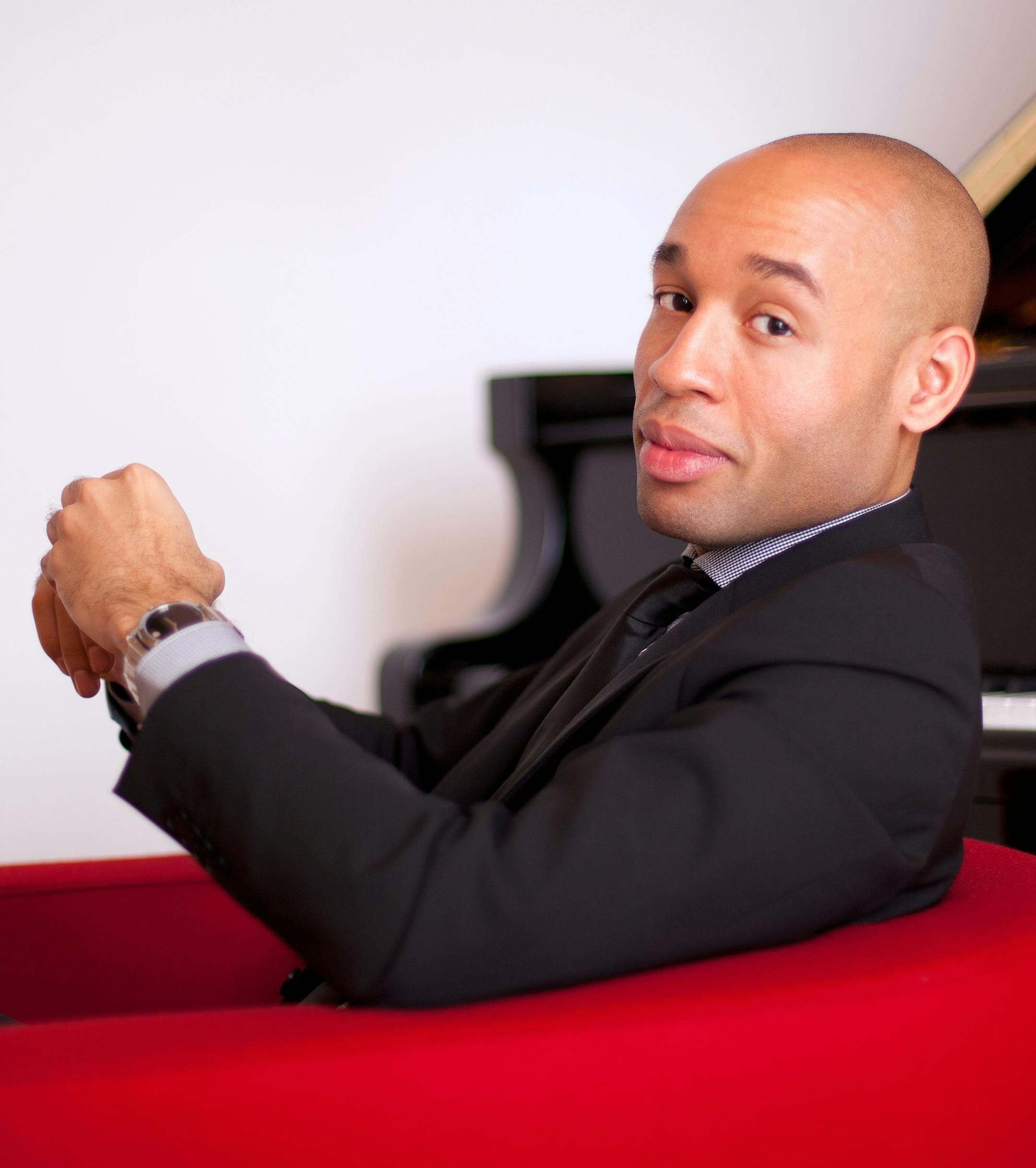 Pianist Aaron Diehl, photo by John Abbott
From press photos Diehl's website