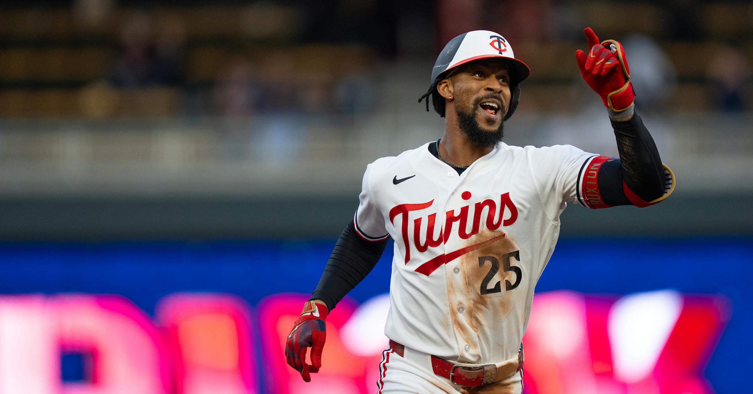 Neal: Twins need to win if they want the Byron Buxton trade rumors to stop