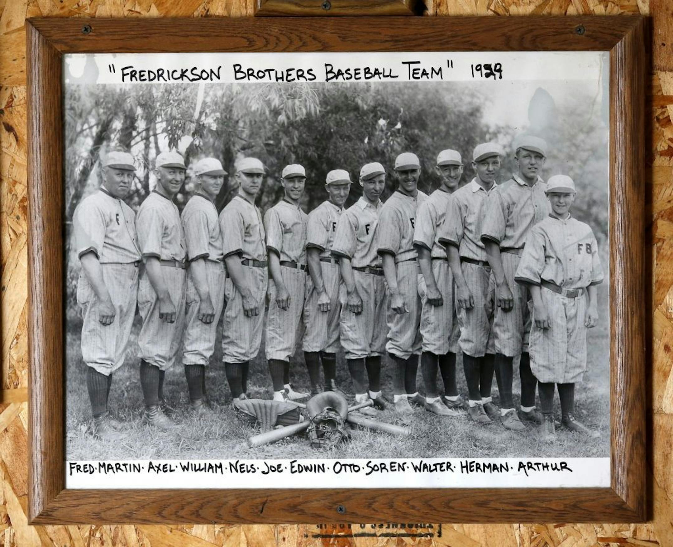 A team photo of the Fredrickson Brothers Baseball Team from 1929.