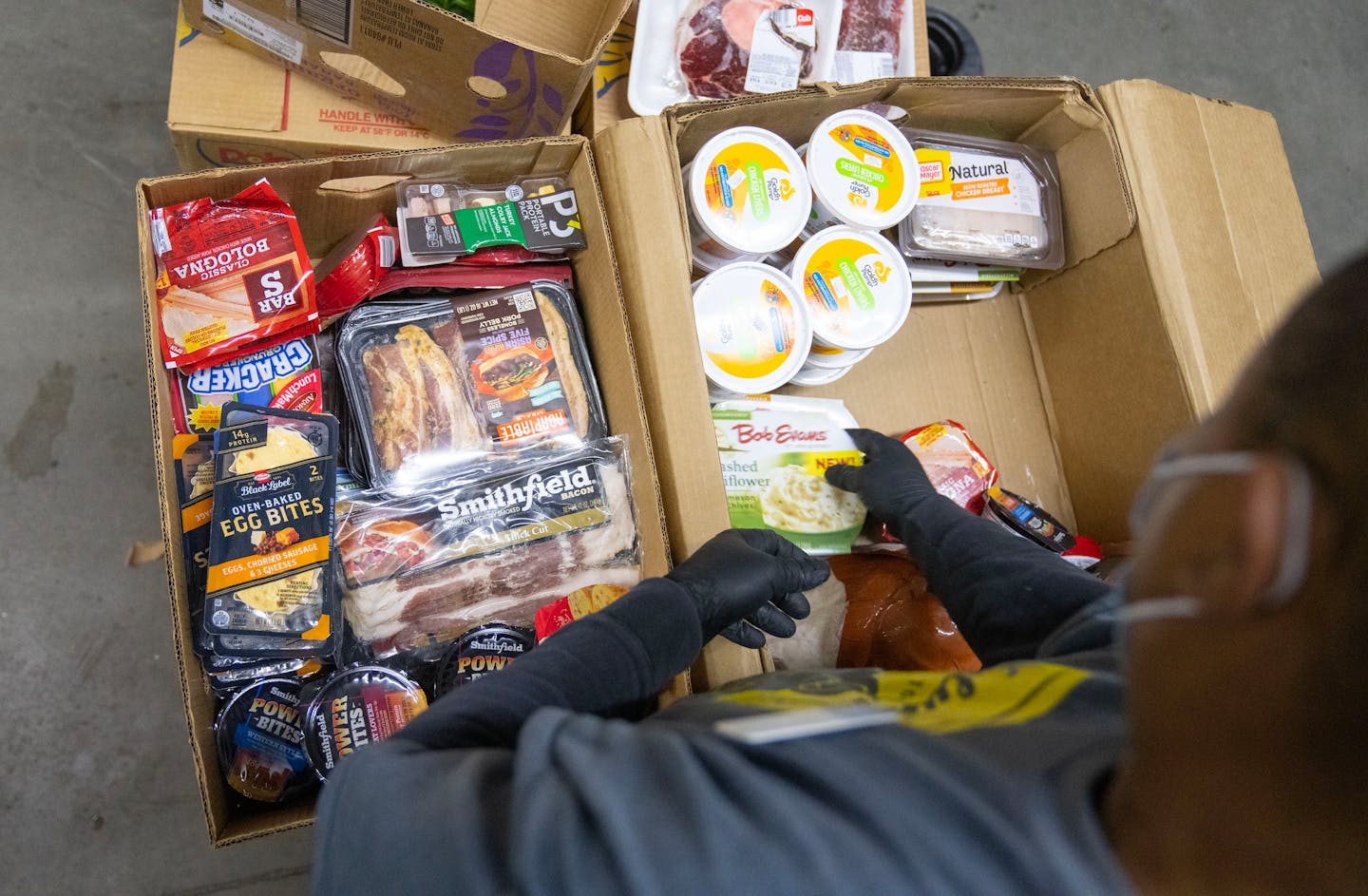 About 4 000 Minnesotans could lose access to food stamps in SNAP