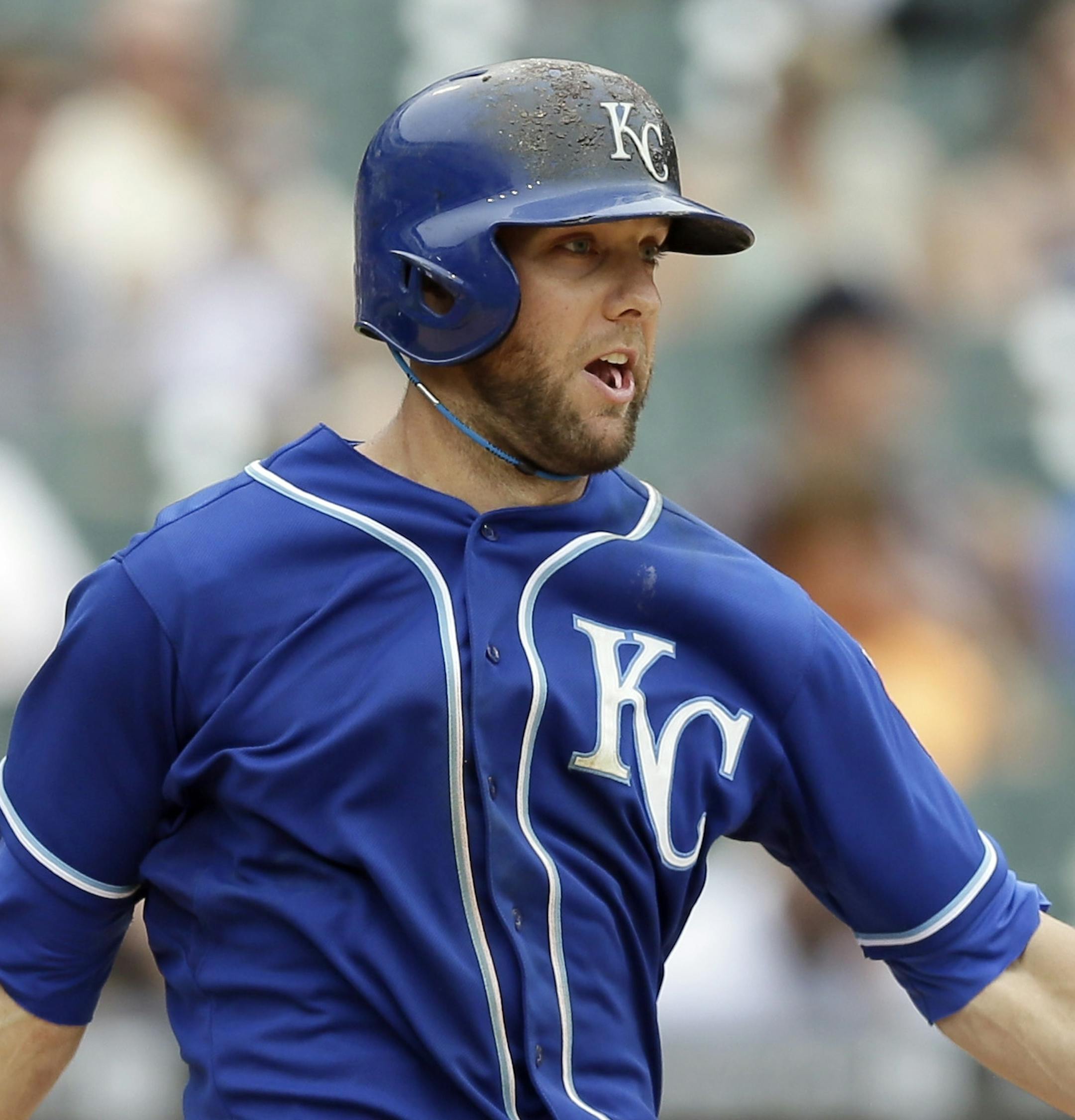 Kansas City Royals' Alex Gordon grounds out during the ninth inning of a baseball game against the Detroit Tigers in Detroit, Wednesday, June 18, 2014. (AP Photo/Carlos Osorio)