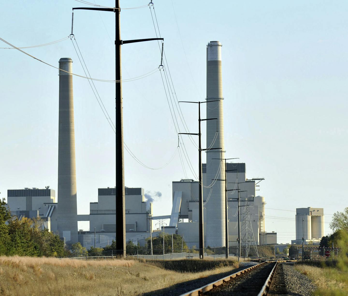 File- This Oct. 20, 2010, file photo shows Xcel Energy&#xed;s Sherco Power Plant in Becker, Minn. Minnesota, which already successfully lowered carbon emissions and capitalized on renewable energy sources, must cut carbon dioxide emissions by nearly 41 percent over the next 15 years as part of a sweeping plan President Barack Obama announced Monday to reduce pollution from power plants. (AP Photo/St. Cloud Times, Jason Wachter, File) ORG XMIT: MIN2014060612174957 ORG XMIT: MIN1406061219481341