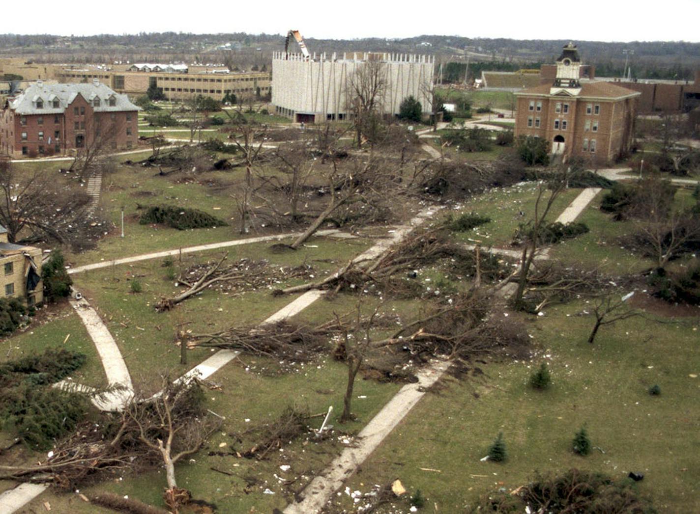 Gustavus Adolphus campus in St. Peter, Minn., in 1998.