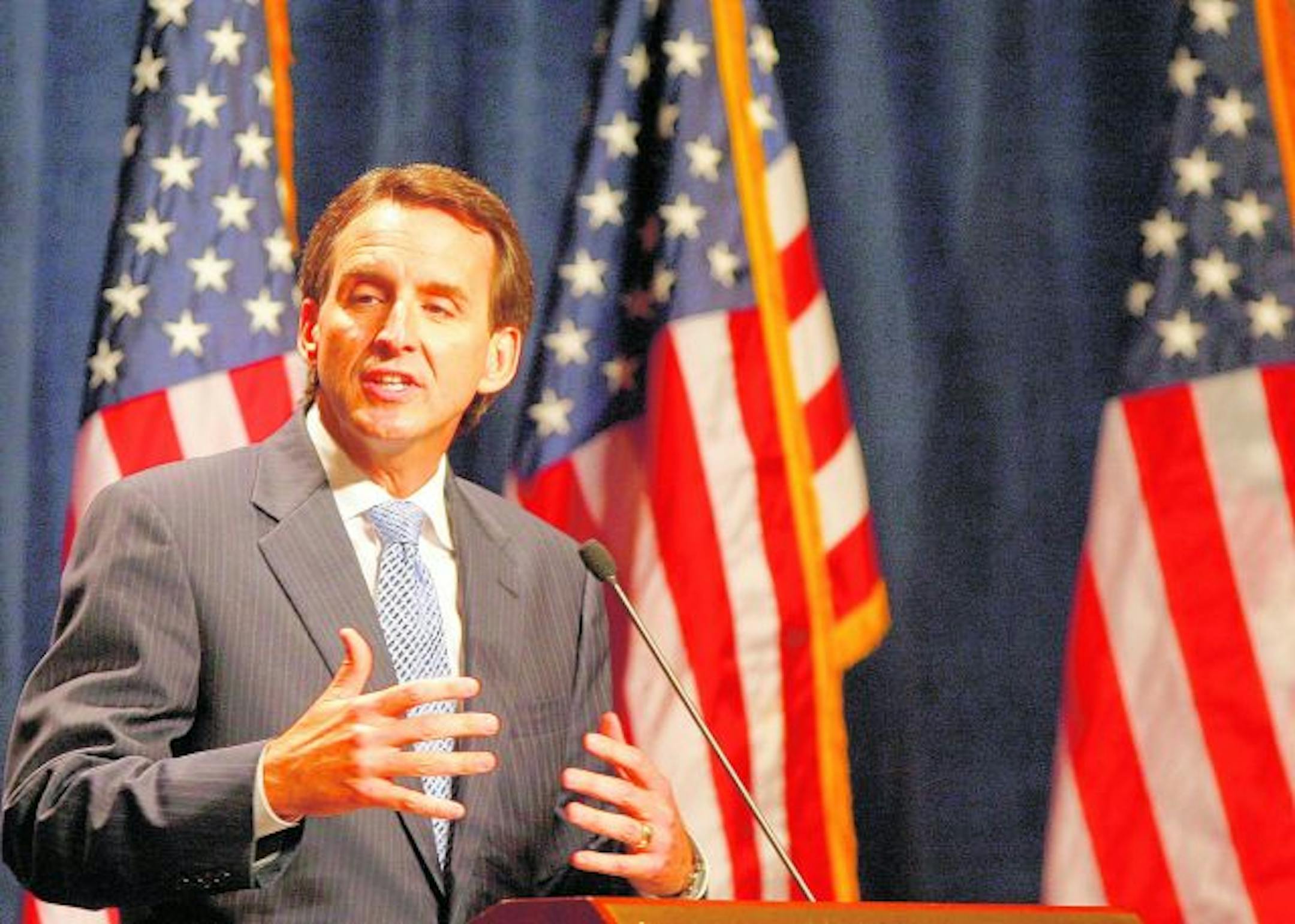 Minnesota Governor Tim Pawlenty speaks at a luncheon during the Republican National Committee summer meeting Thursday, July 30, 2009, in San Diego, Calif.