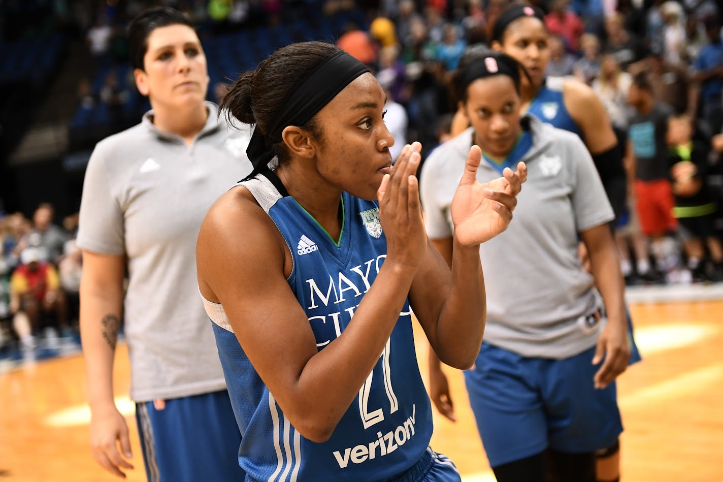 Lynx guard Renee Montgomery.