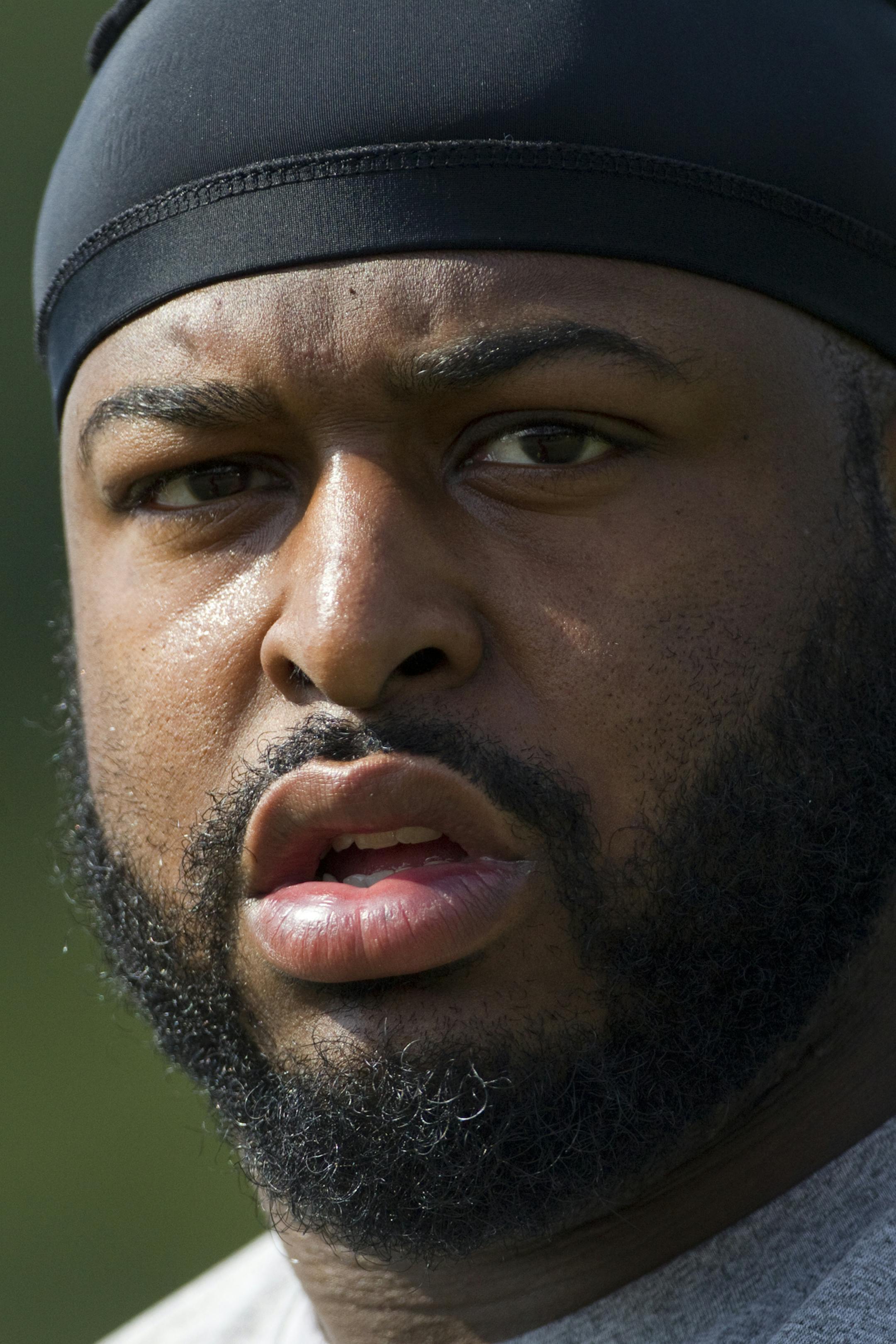 Washington Redskins defensive lineman Barry Cofield during the NFL football team's training camp practice on Thursday, Aug. 4, 2011, in in Ashburn, Va. (AP Photo/Evan Vucci) ORG XMIT: NYOTK
