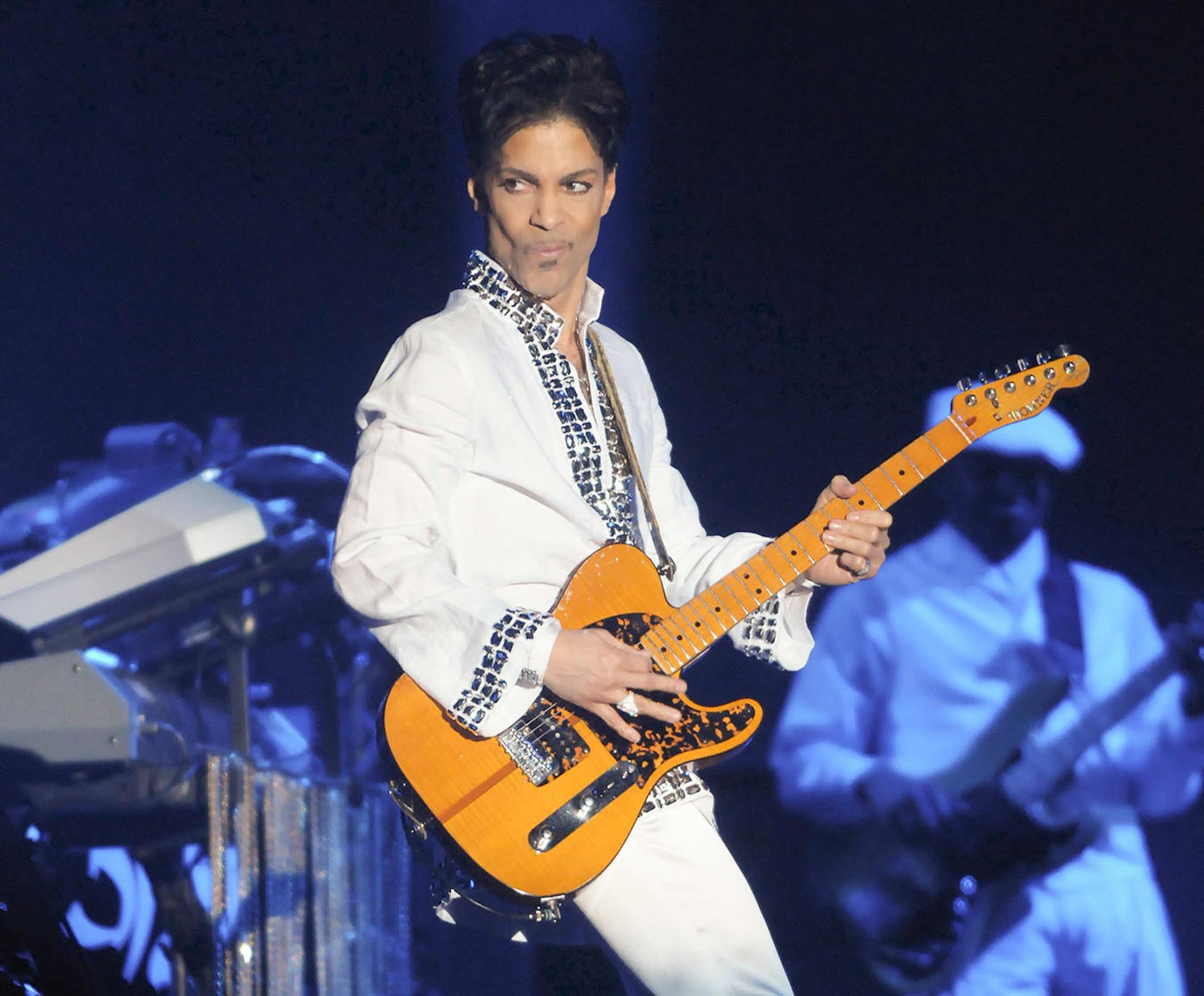 FILE ó Prince performs at the Coachella Valley Music and Arts Festival in Indio, Calif., April 27, 2008. Prince Rogers Nelson, the singularly flamboyant and prolific songwriter and performer whose decades of music ó 39 albums in all ó transcended and remade genres from funk and rock to R&B, died at Paisley Park, his recording studio and estate outside Minneapolis. He was 57.
