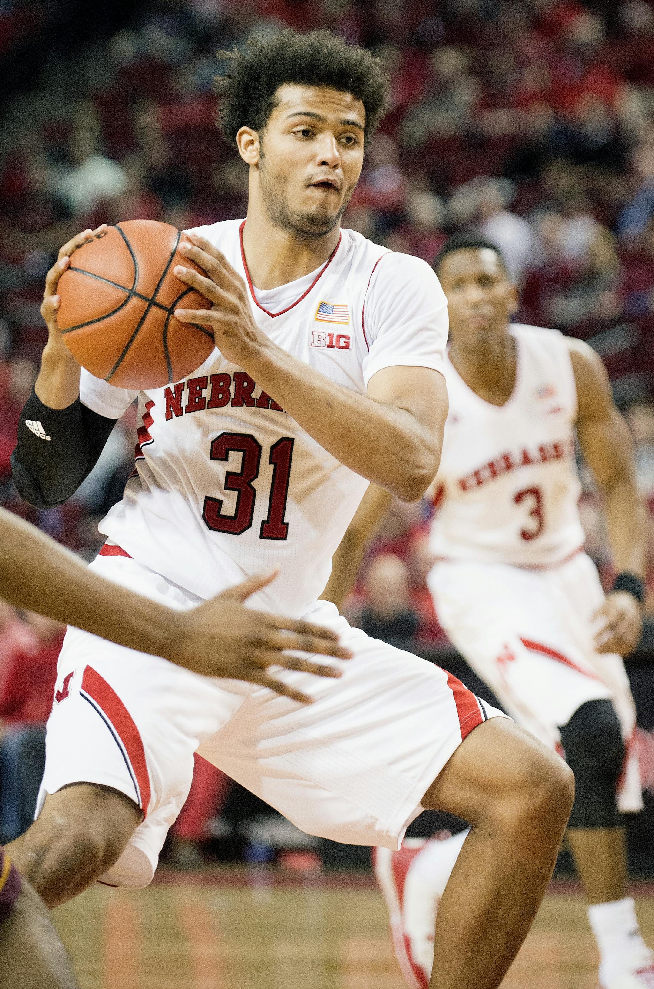 Nebraska guard Shavon Shields (31) drives to the basket against Minnesota during the second half of an NCAA college basketball game in Lincoln, Neb., Tuesday, Jan. 12, 2016. (Francis Gardler/The Journal-Star via AP) LOCAL TELEVISION OUT; KOLN-TV OUT; KGIN-TV OUT; KLKN-TV OUT; MANDATORY CREDIT