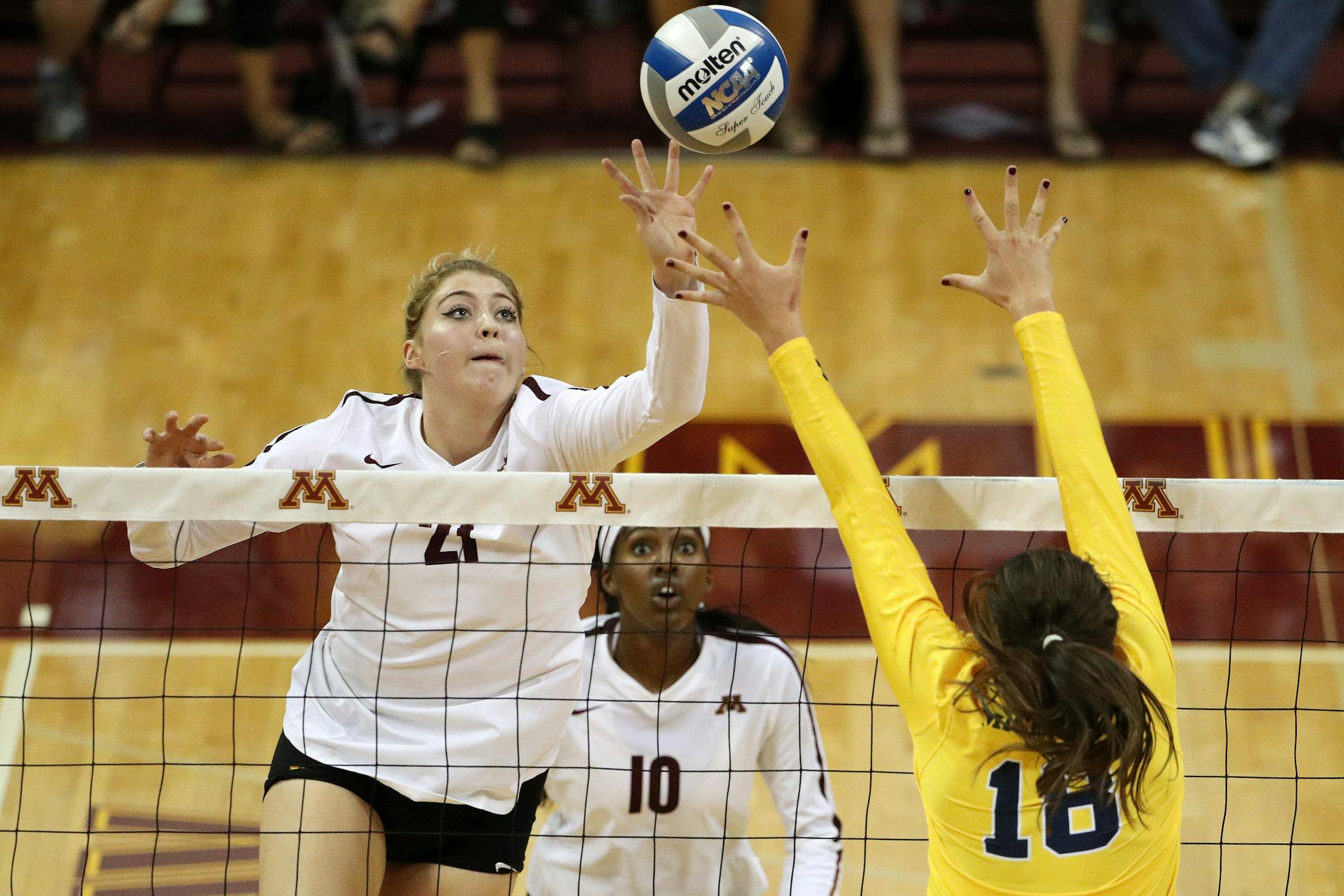 Middle blocker Regan Pittman of the Gophers volleyball team.