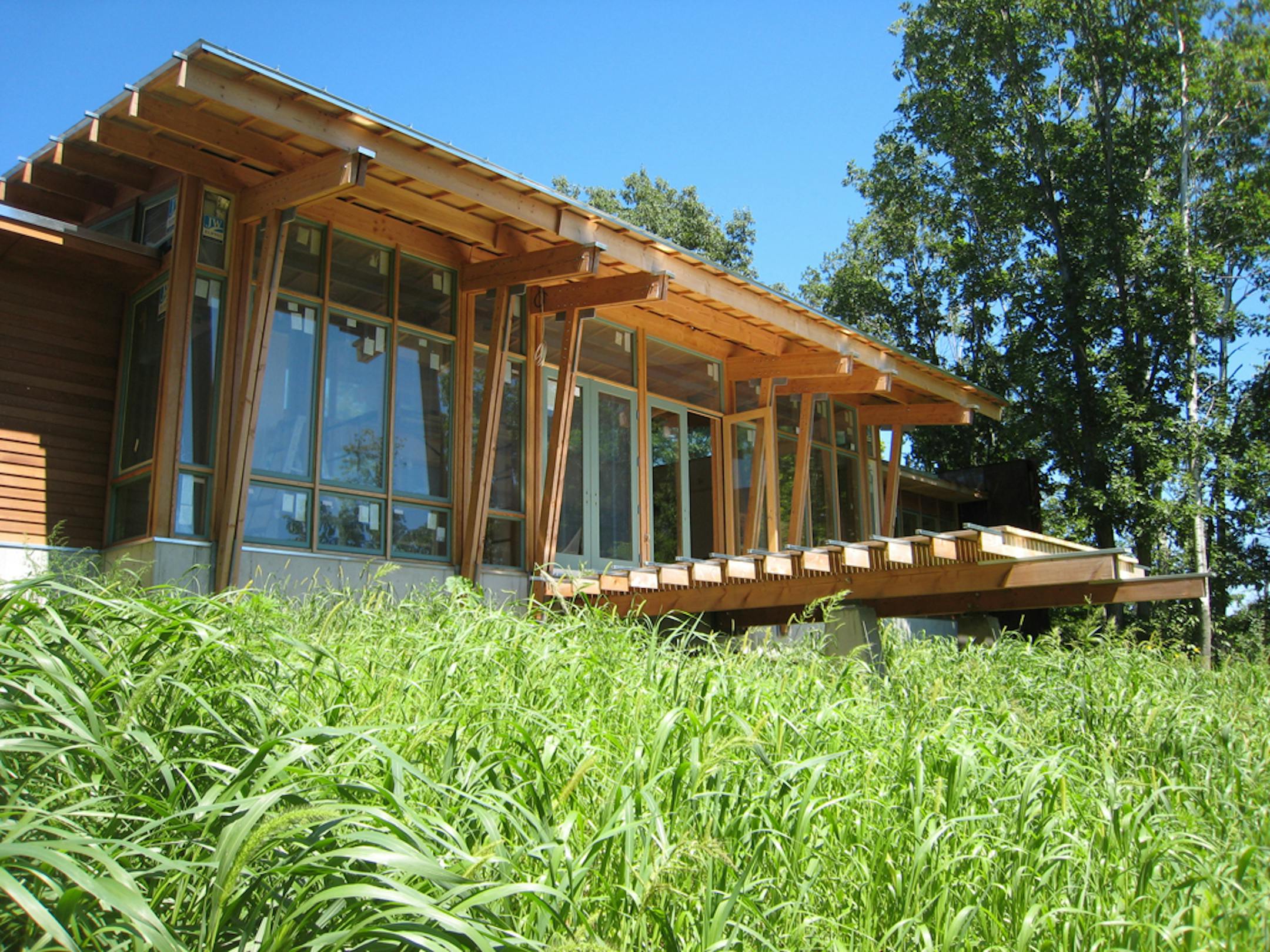 Designed by Sala Architects, this house on Lake Pepin appeared in the 2011 Homes by Architects tour.