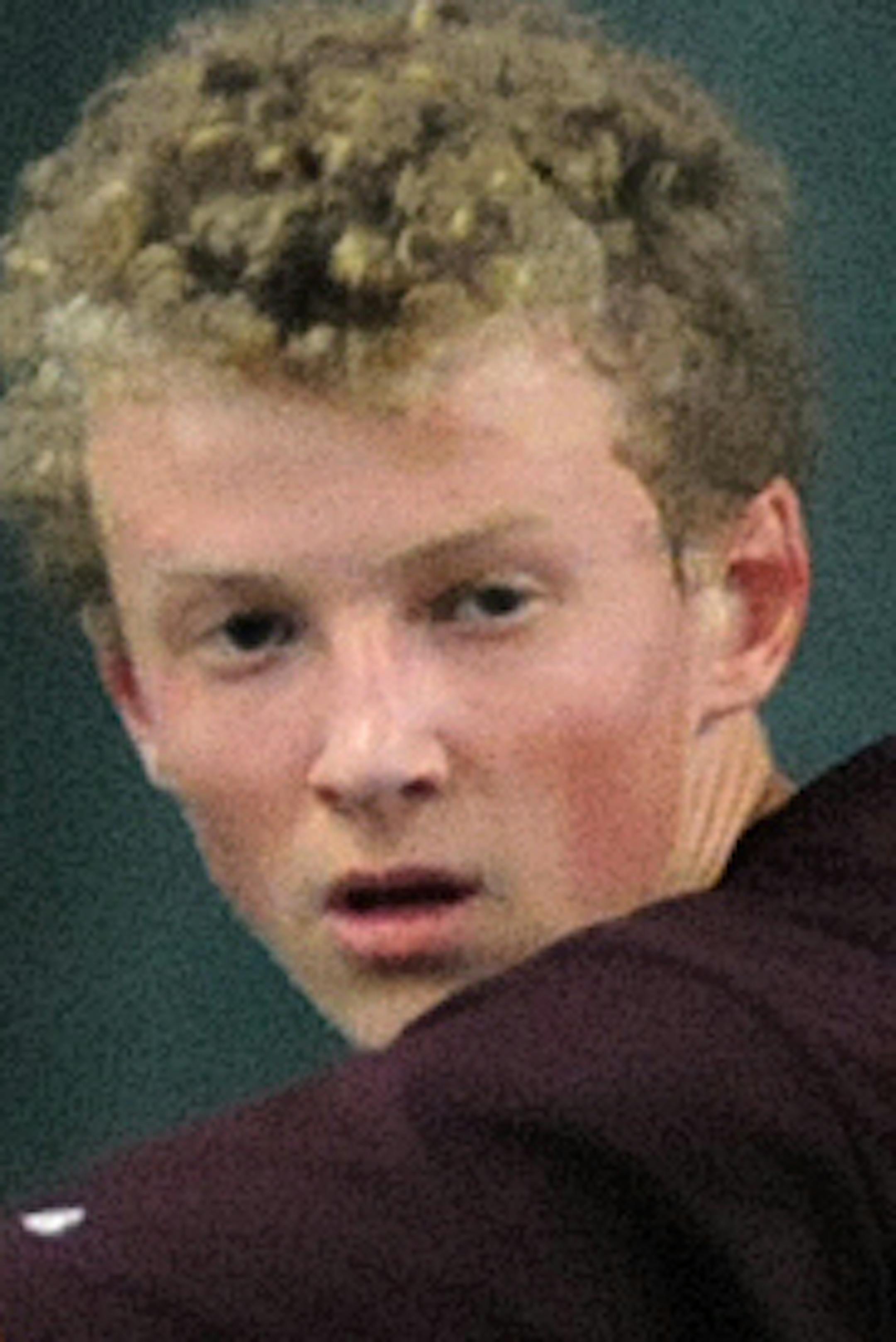 Tennis state tournament, individual prelims in 2A at the U of M Baseline Tennis Center in Minneapolis, Minn. on Thursday June 6, 2013 Toby Boyer, of Forest Lake defeated Cason Hiers, of St Paul Central in straight sets ] Richard.Sennott@startribune.com Richard Sennott/Star Tribune. , Minneapolis, Minnesota Thursday 6/6/13) ** (cq) ORG XMIT: MIN1306061550583571