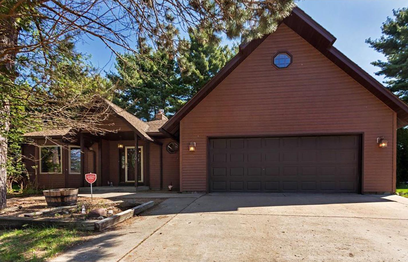 Coon Rapids: Built in 1985, this four-bedroom, four-bath house has 2,615 square feet.