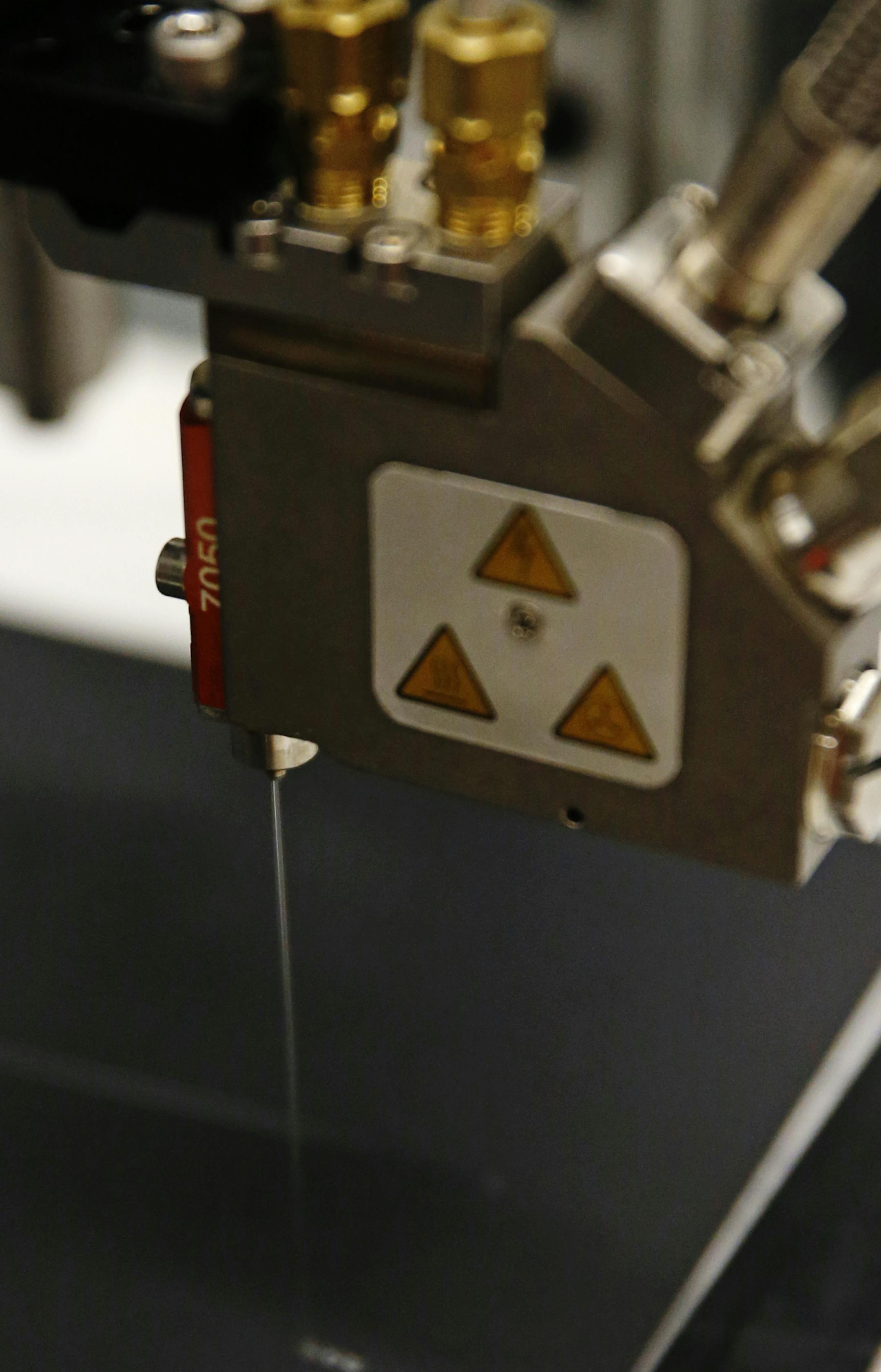 A high-speed precision nozzle is one of the keys to improved packaging strength and quality.