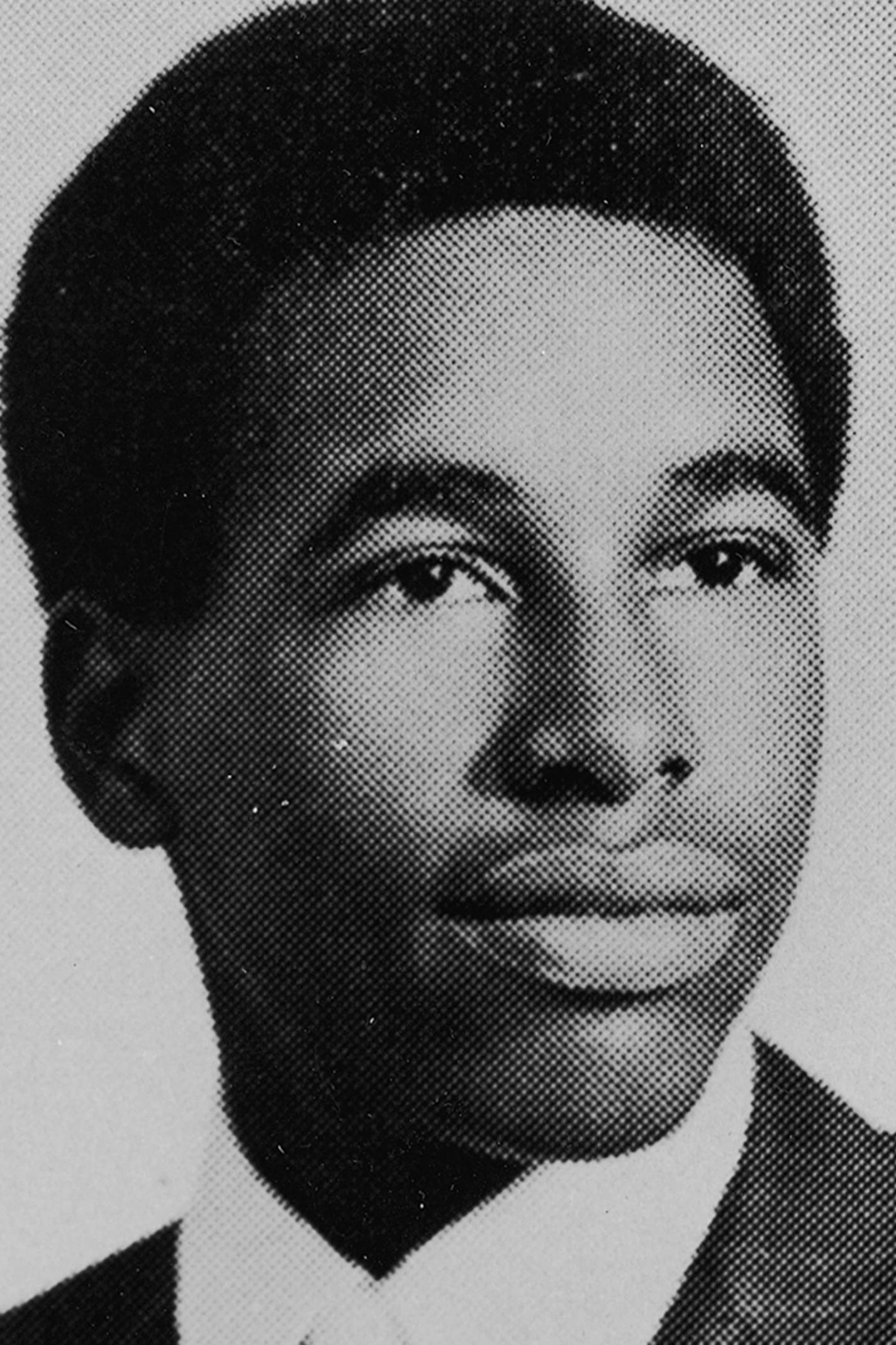 ~- DAVE WINFIELD -- Gopher History project, University of Minnesota Gophers sports star Dave Winfield, High School Yearbook photo of Dave Winfield. --