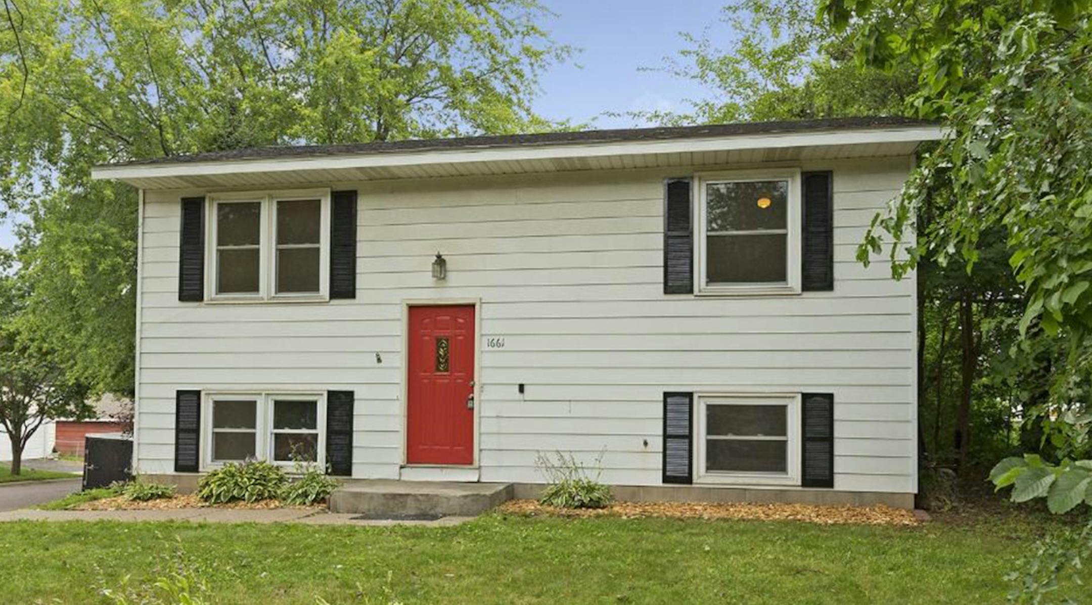 St. Paul
Built 1979, this three-bedroom, two-bath house located in the Dayton's Bluff-Battle Creek-Highwood neighborhood has 1,514 finished square feet and features hardwood flloors, newer air conditioning, furnace and siding, full finished basement, deck, fenced yard and two-car detached garage. Listed by Kris Lindahl, Re/Max Results, 763-244-2060.