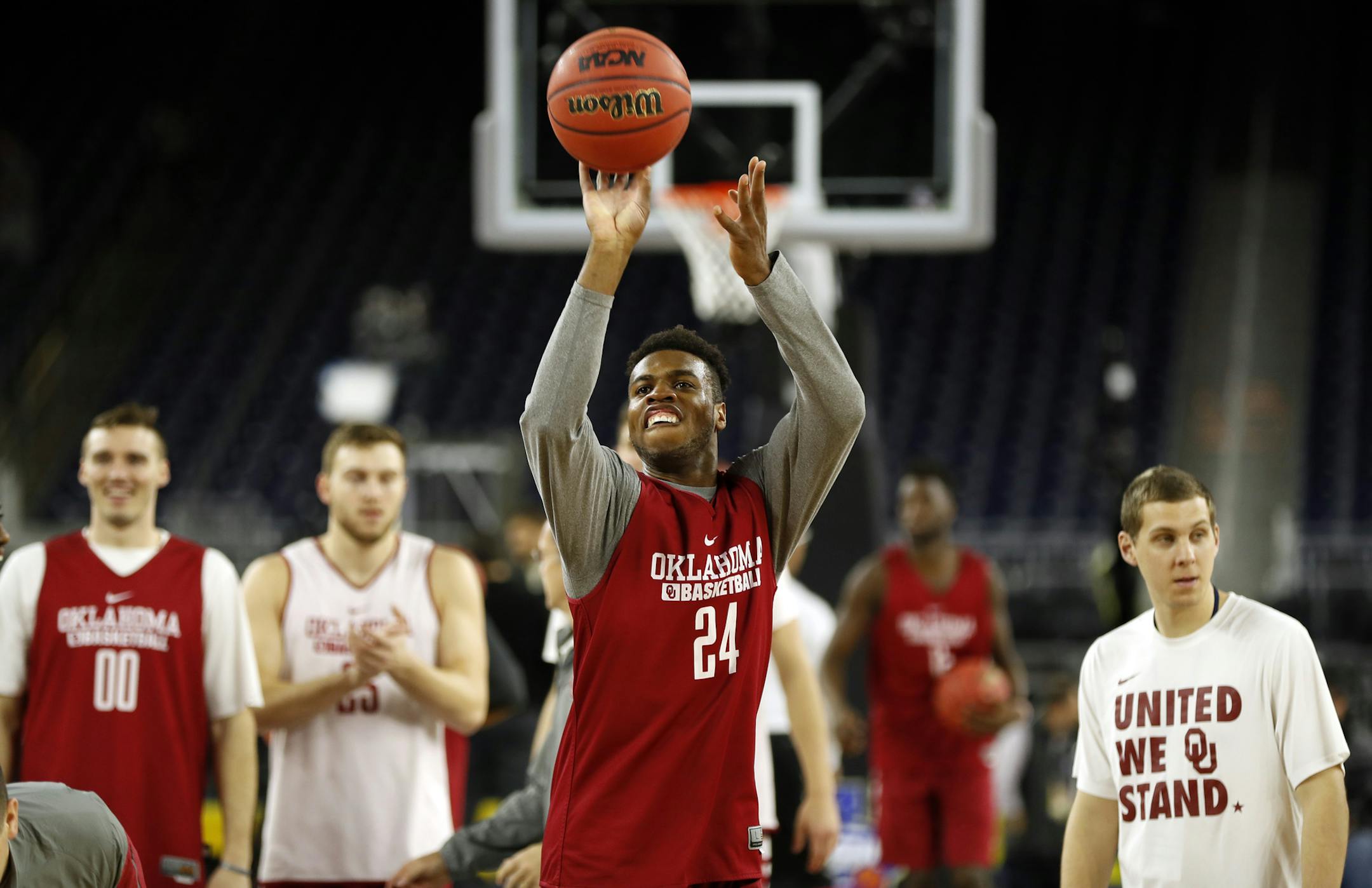 Oklahoma's Buddy Hield shoots during a practice session for the NCAA Final Four college basketball tournament Friday, April 1, 2016, in Houston. (AP Photo/David J. Phillip)