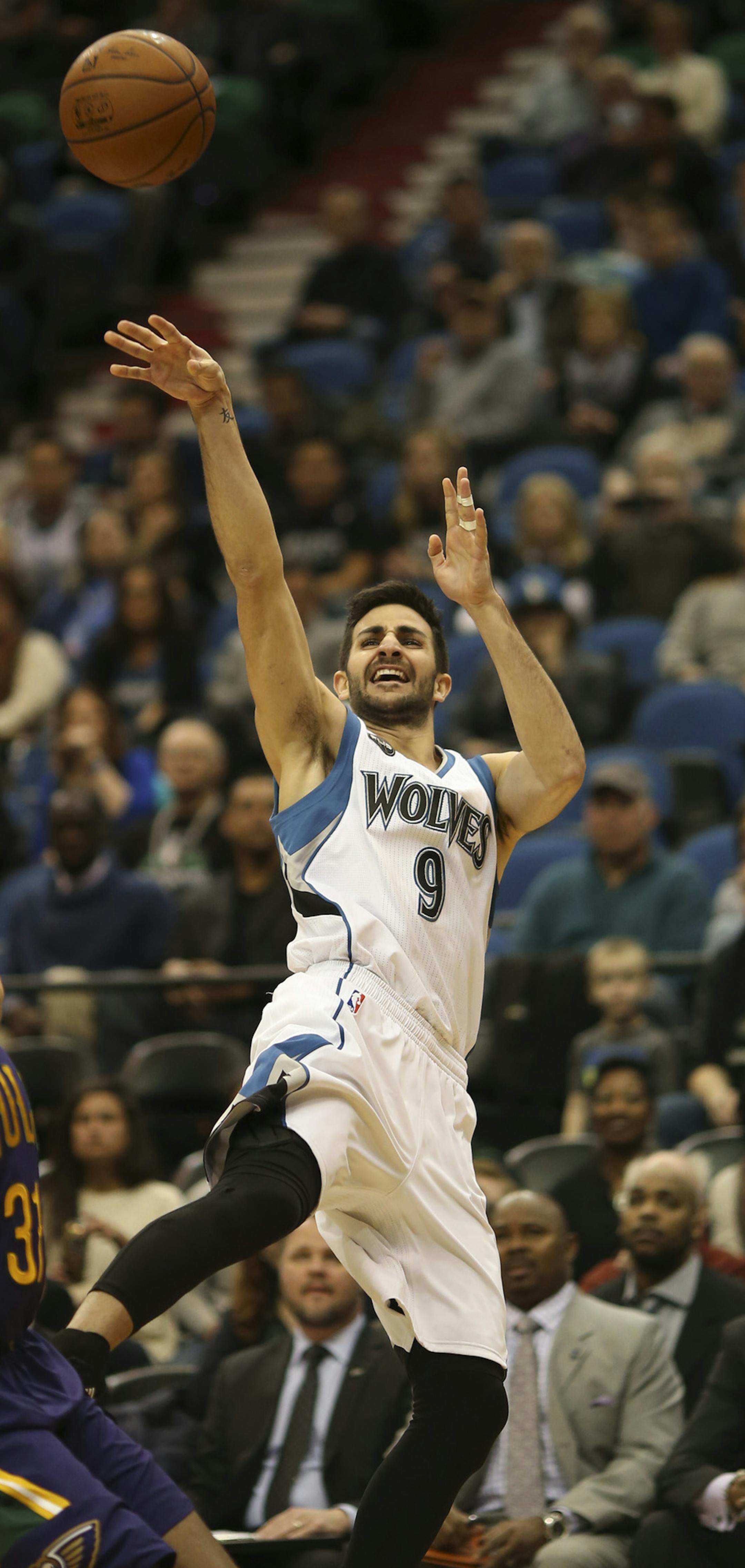 Timberwolves guard Ricky Rubio (9) got off a first quarter shot off balance from the defense of Pelicans guard Bryce Dejean-Jones (31). ] JEFF WHEELER &#xef; jeff.wheeler@startribune.com The Minnesota Timberwolves faced the New Orleans Pelicans in an NBA basketball game Monday night, February 8, 2016 at Target Center in Minneapolis.
