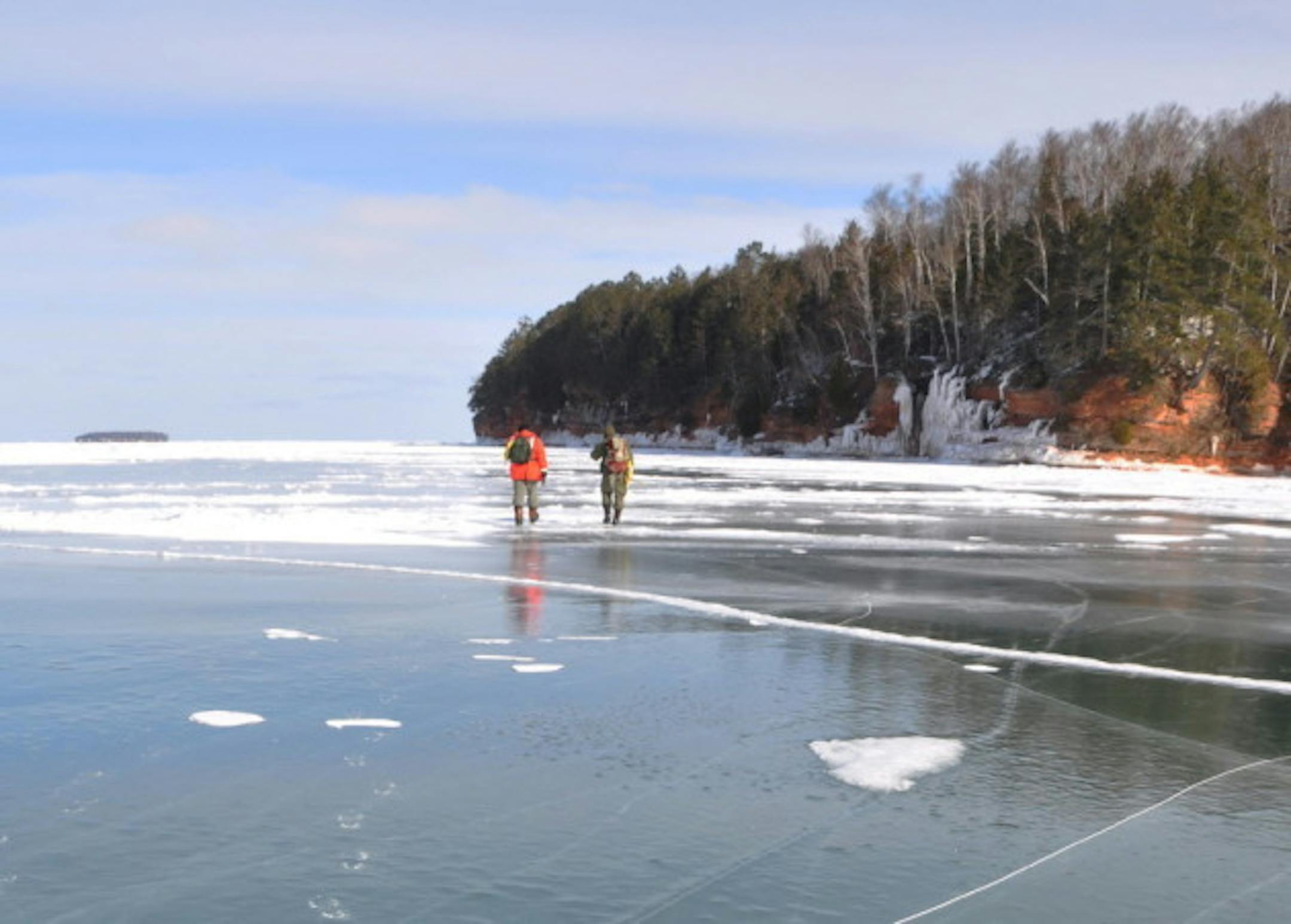 AP Photo/Chicago Tribune, Zbigniew Bzdak