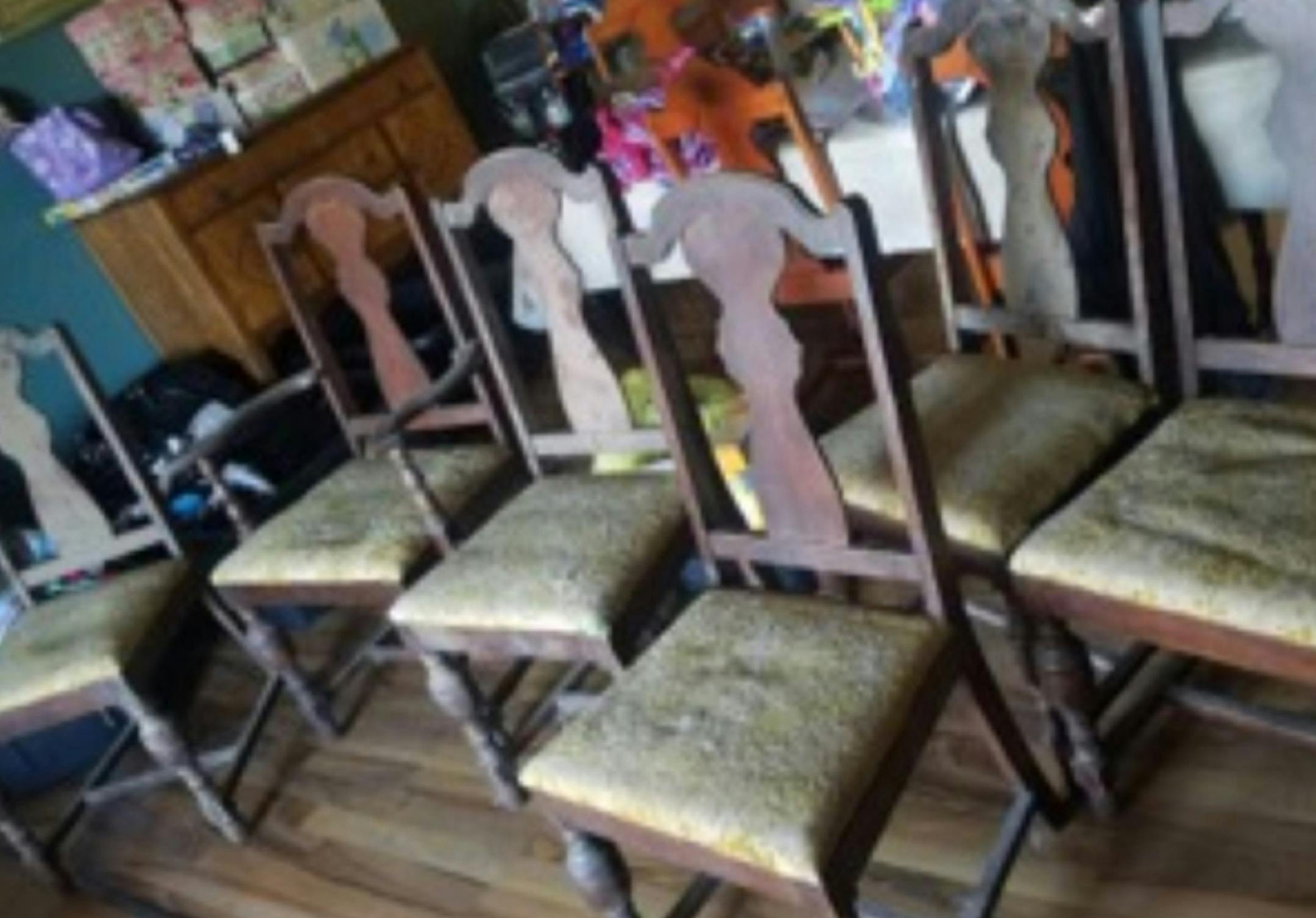This set of vintage chairs is useful but not antique. (Handout/HO) ORG XMIT: 1220715