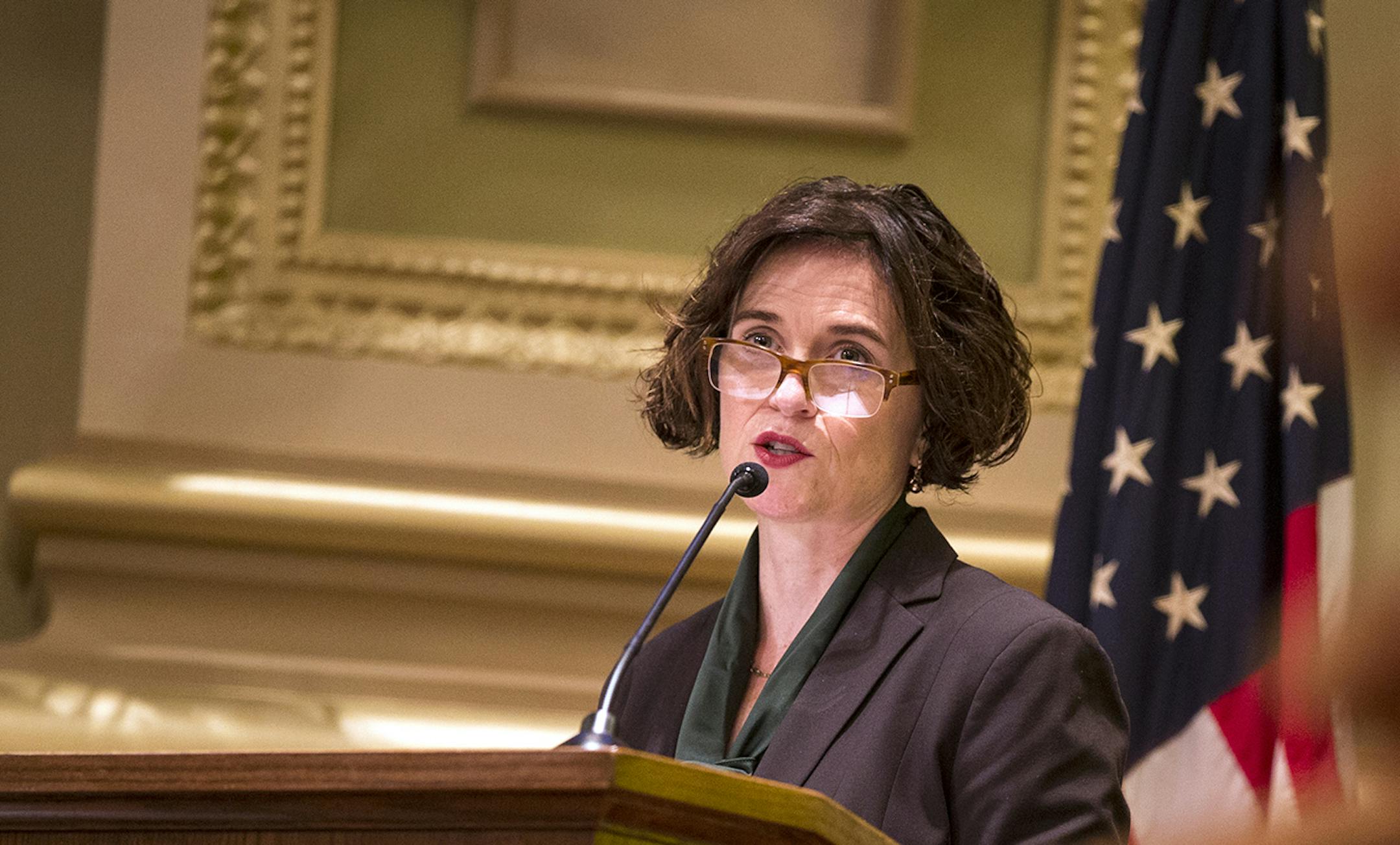 Minneapolis Mayor Betsy Hodges delivers her 2016 budget address to the City Council at Minneapolis City Hall on Wednesday, August 12, 2015. ] LEILA NAVIDI leila.navidi@startribune.com / ORG XMIT: MIN1508121311371237